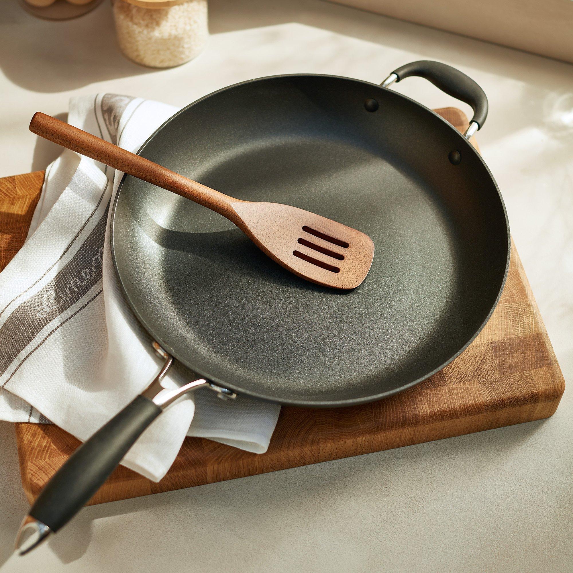 Frying Pans & Skillets