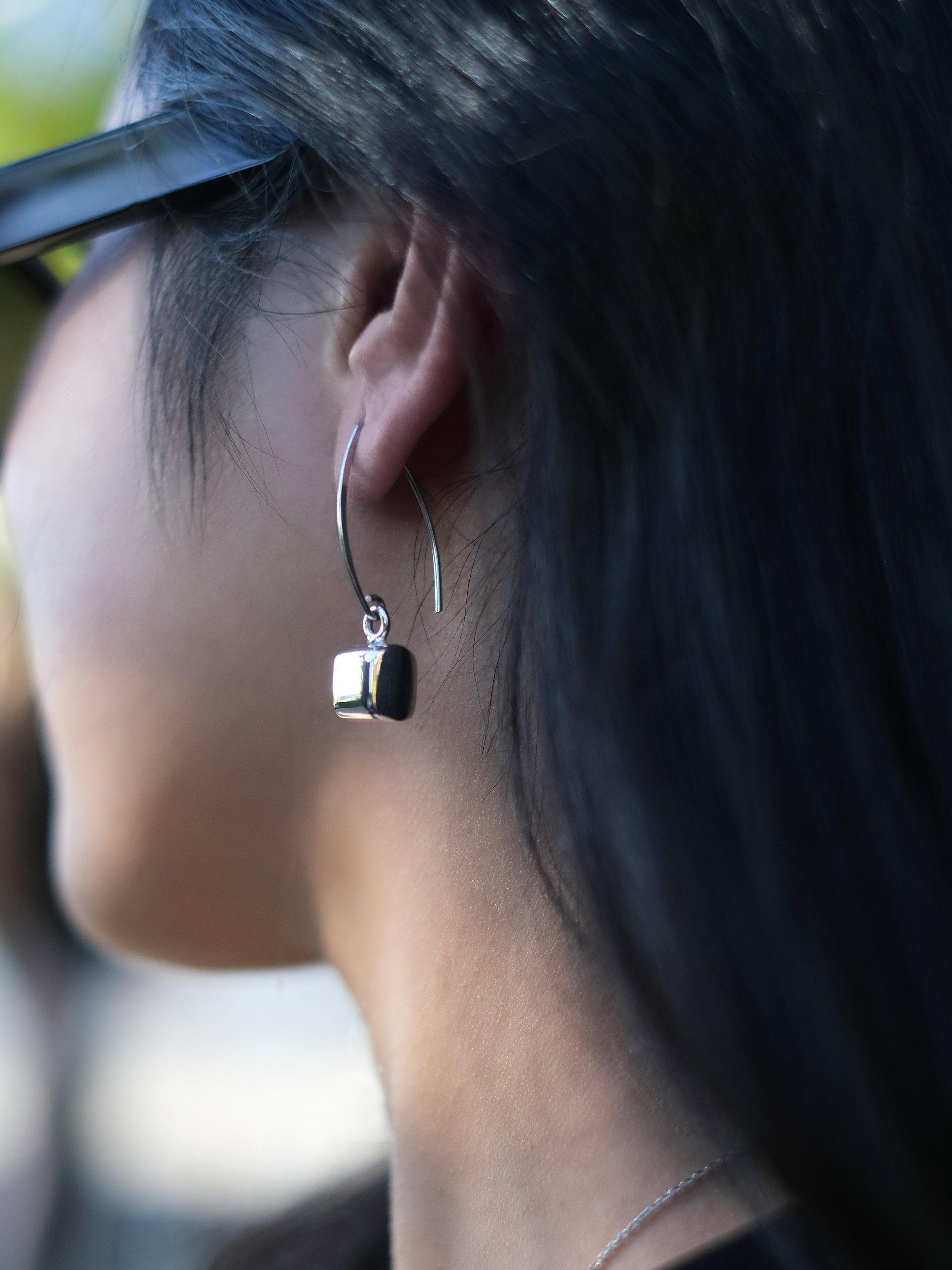 Andea Silver Cube Wire Drop Earrings