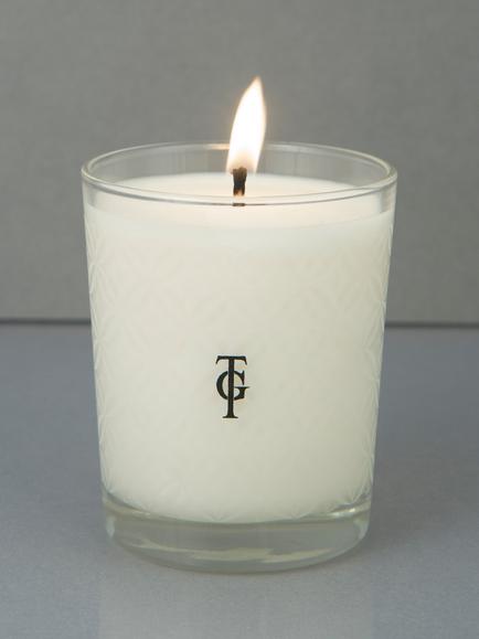 True Grace Village Seashore Classic Scented Candle, 190g - view 2, White