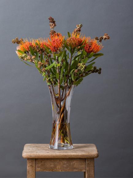 Dartington Crystal Florabundance Carnation Vase, H26cm, Clear - view 2, Clear