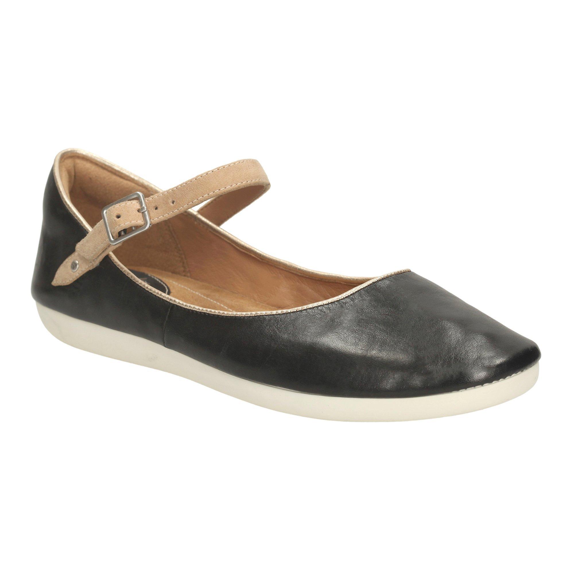 Clarks feature film shoes on sale