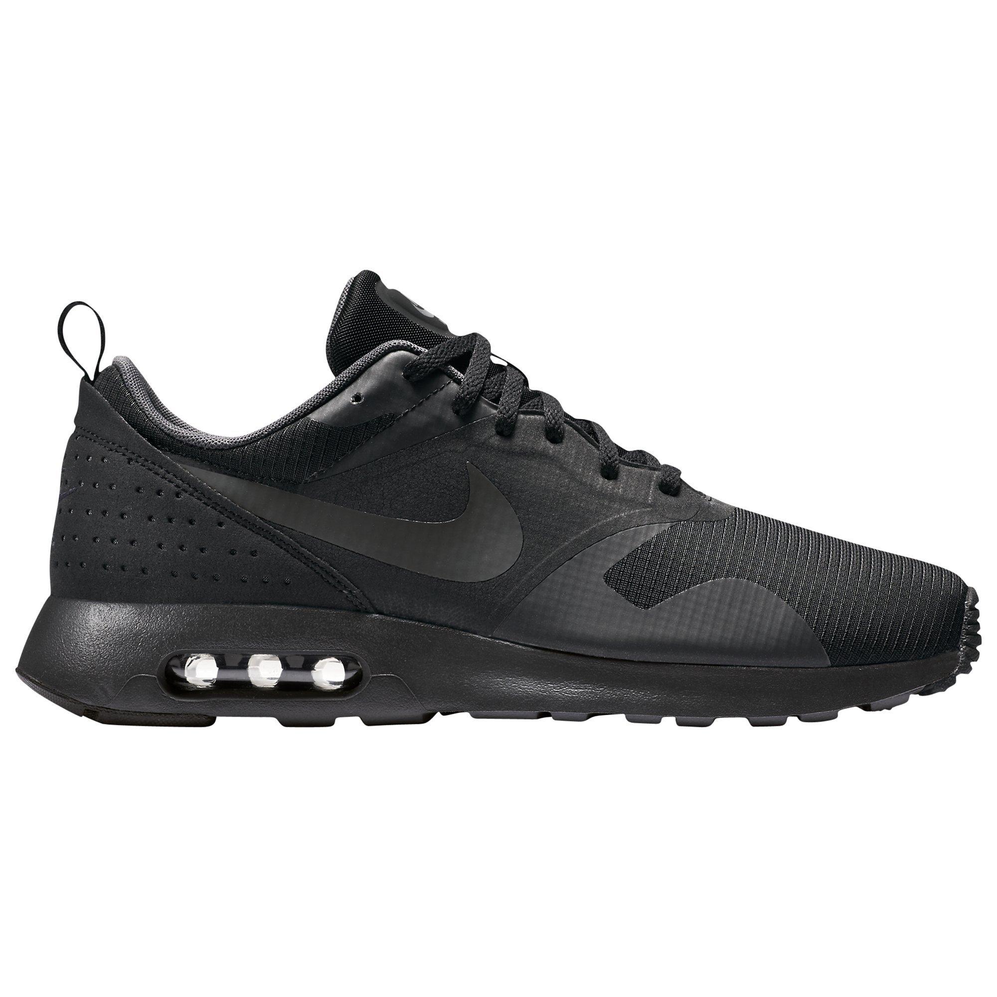 Mens nike tavas trainers best sale