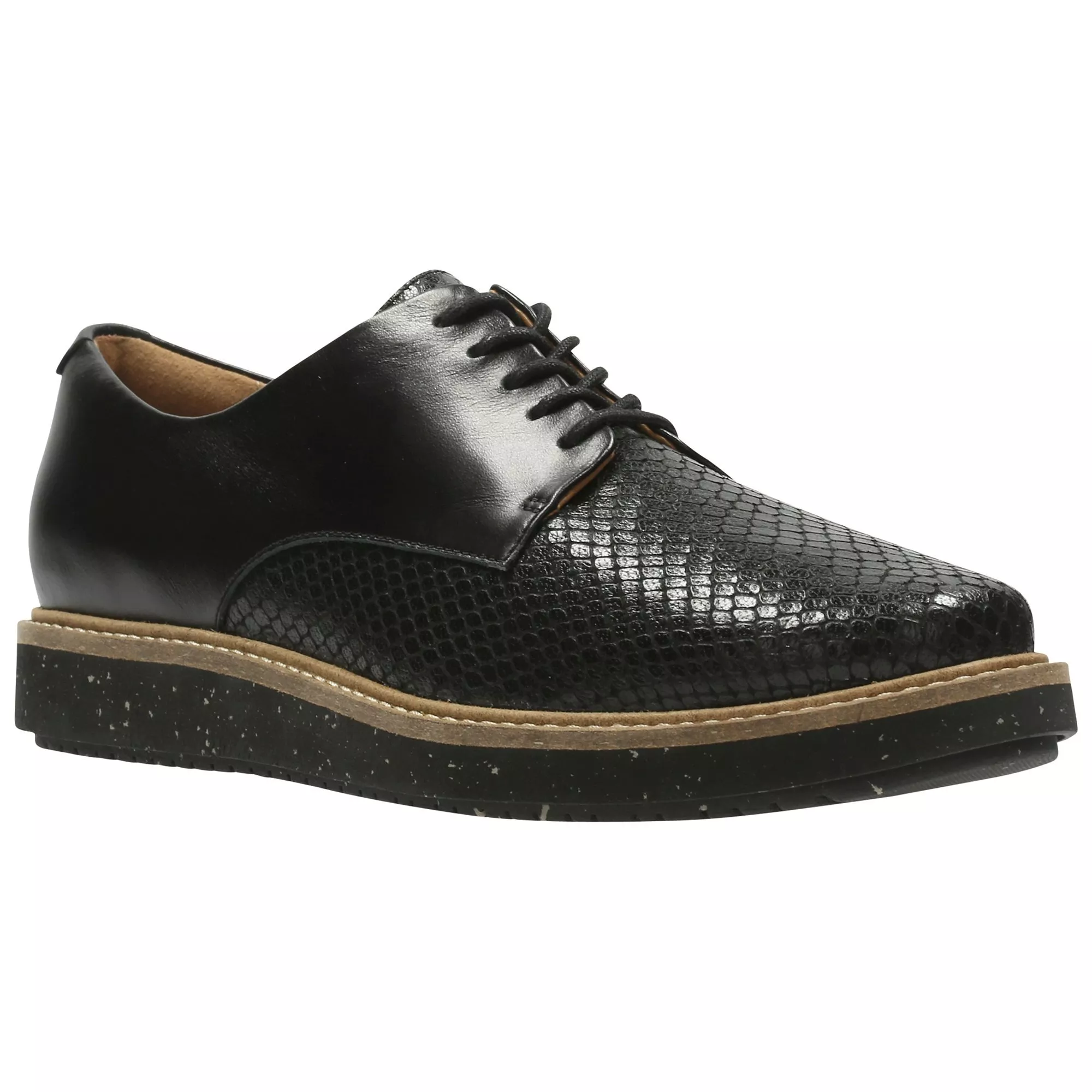 Clarks Glick Darby Flatform Brogues