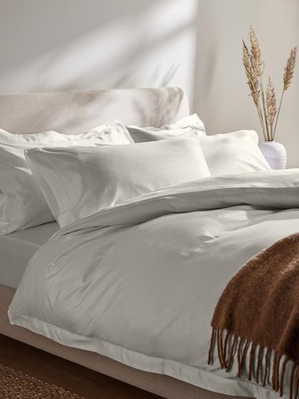 John Lewis The Ultimate Collection Luxury Egyptian Cotton Sateen 800 Thread Count Deep Fitted Sheet - view 2, Cream