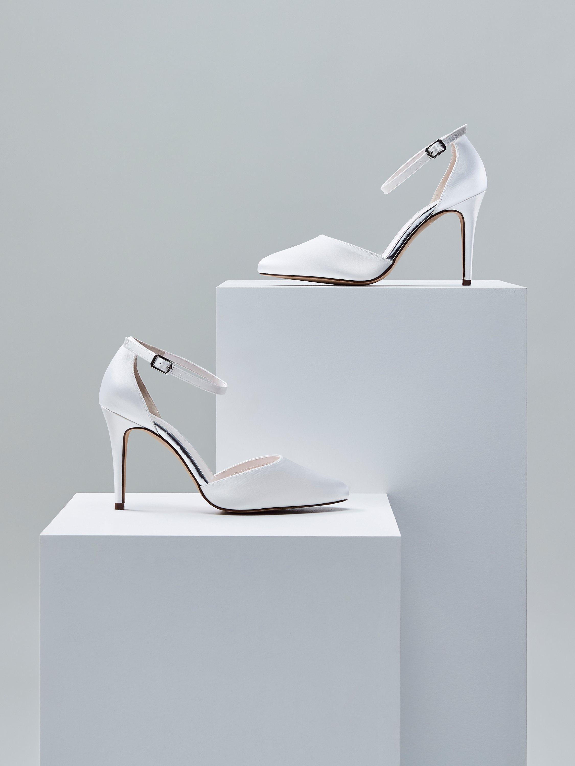 Product image 7 of 7, which shows Rainbow Club Carly Court Shoes, Ivory, 8