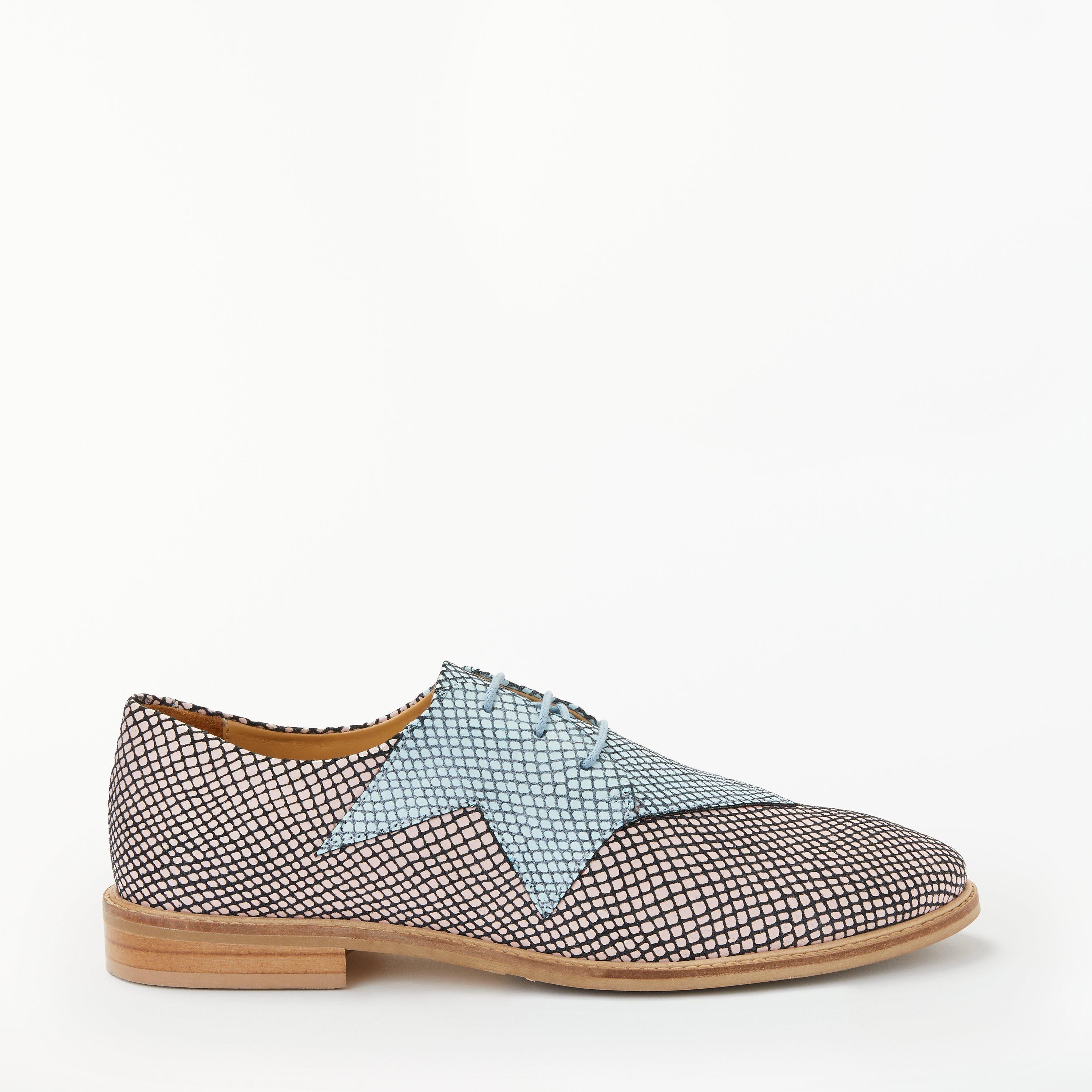 Rogue Matilda Superstar Brogues, Blue/Pink Star