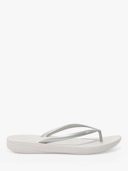 FitFlop IQushion Ergonomic Flip Flops, Silver