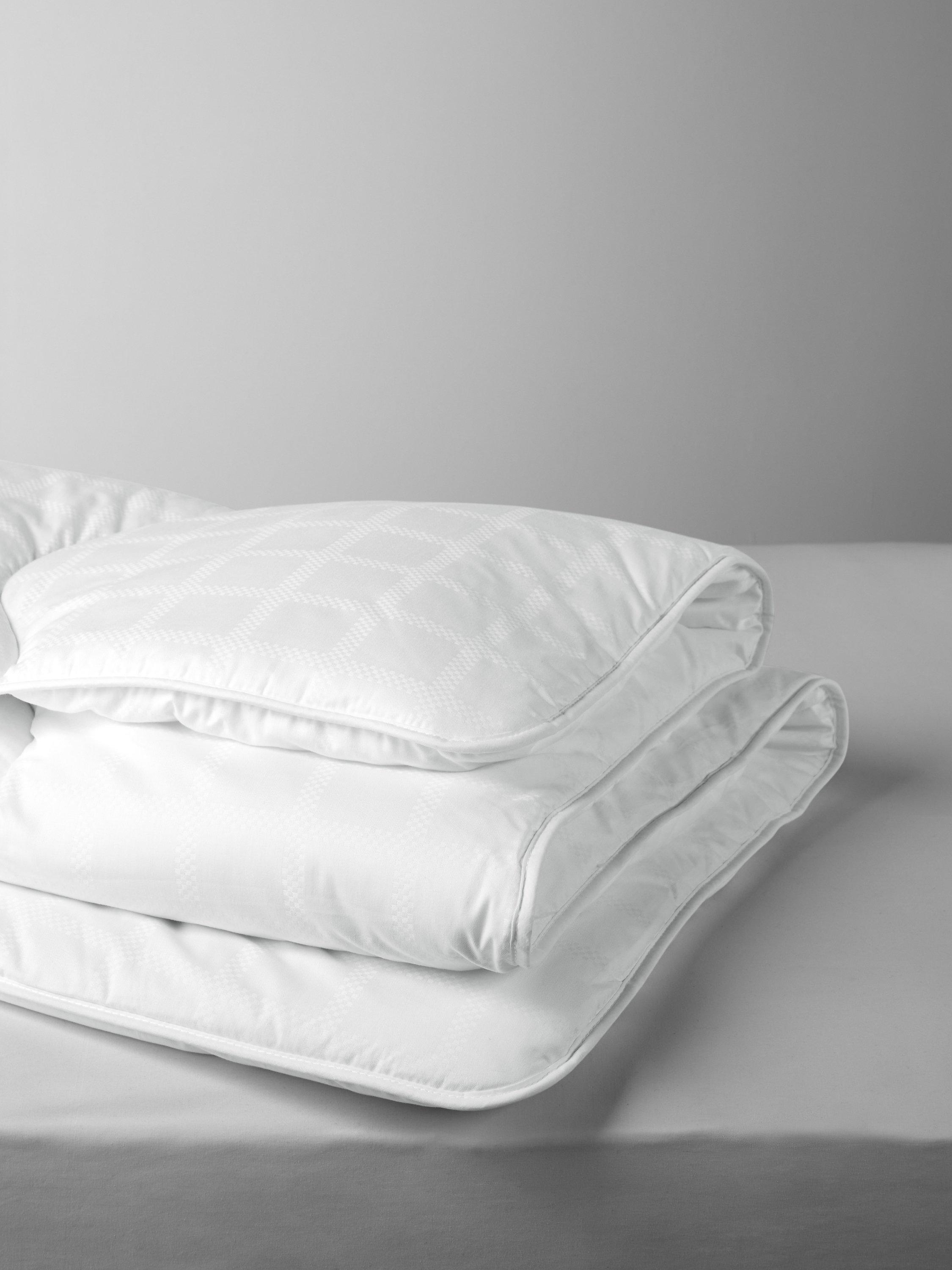 John Lewis Specialist Synthetic Active Anti-Allergy Duvet with Plant-Based Treatment, 10.5 Tog