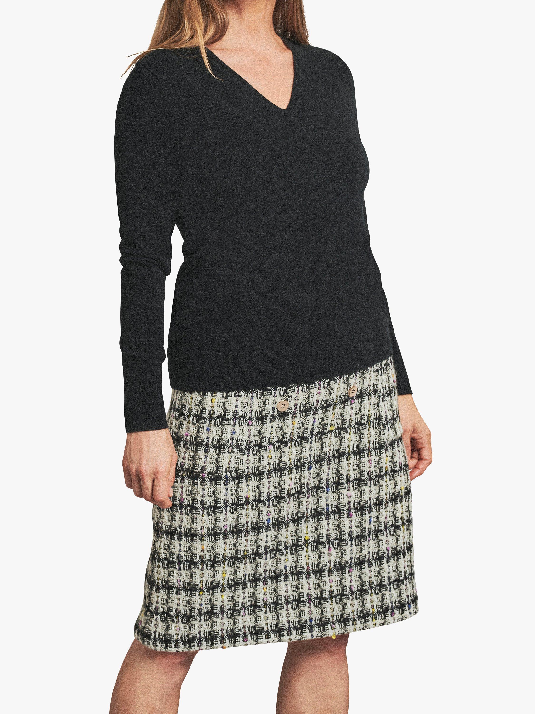 Product image 4 of 4, which shows Pure Collection Cashmere V-Neck Sweater, Black, 8