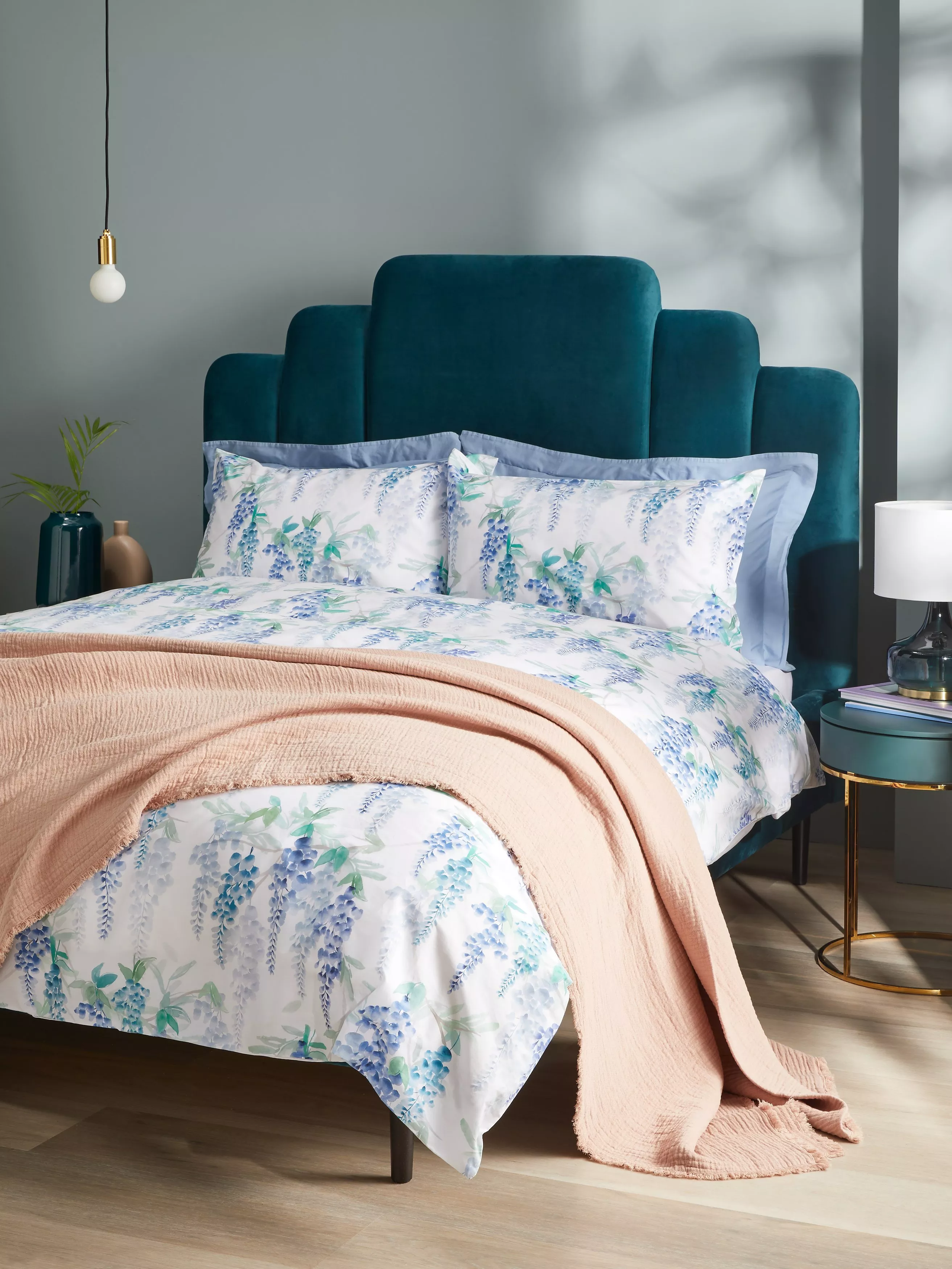 Subtle floral and geometric patterned bedding 
