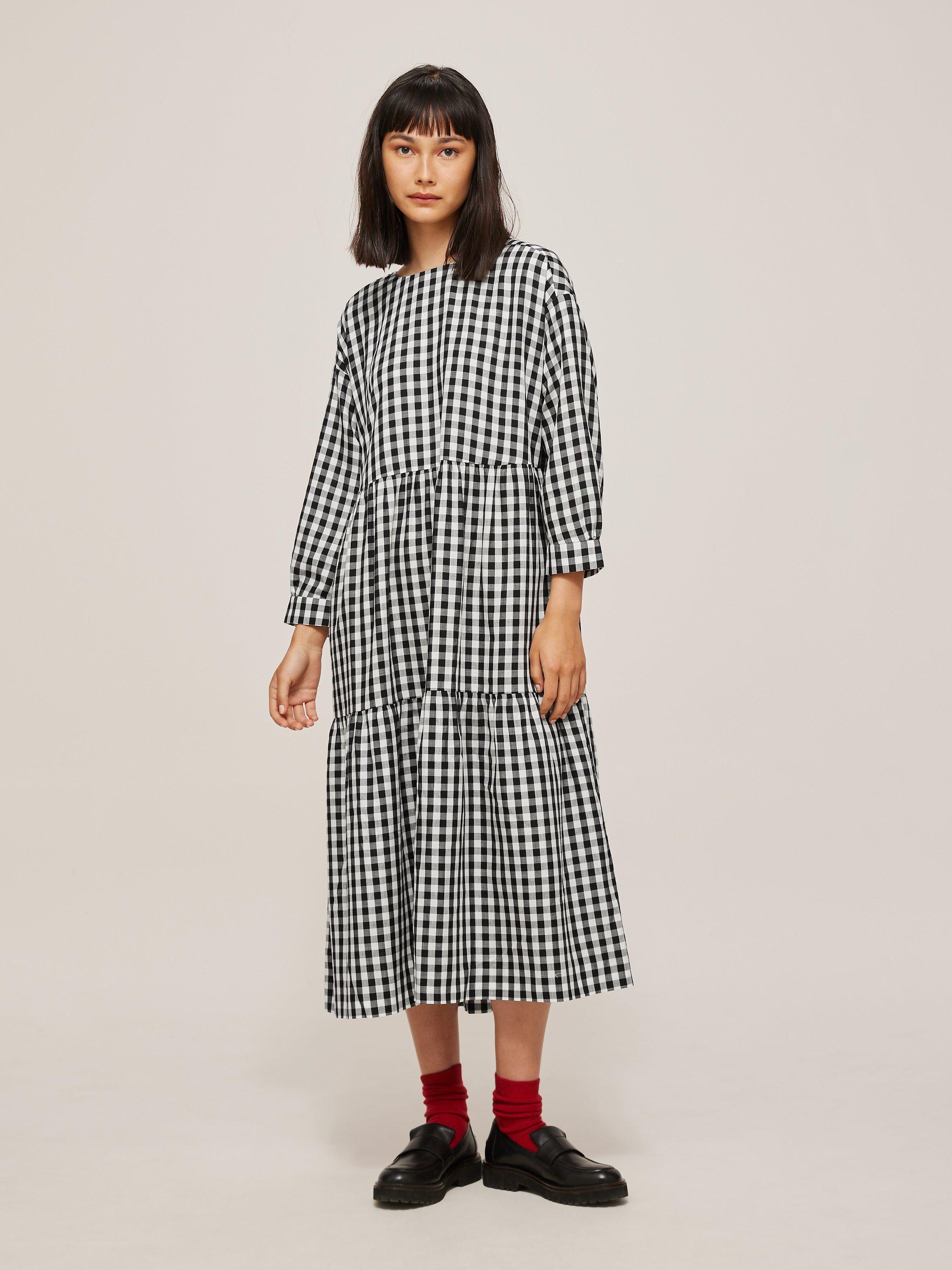 Kin Gingham Tiered Midi Dress, Black/White