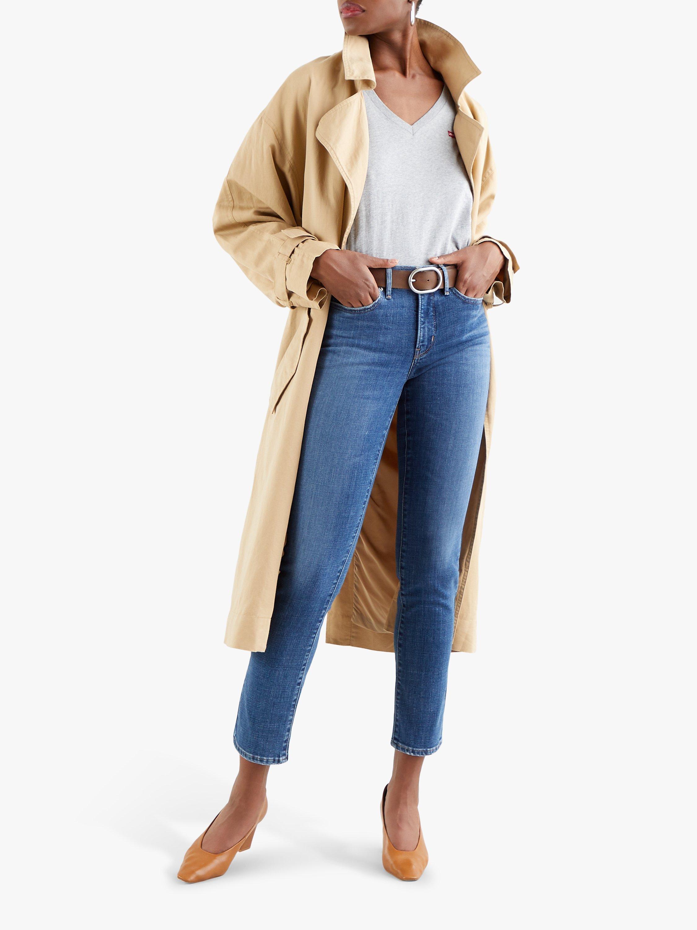 Product image 4 of 5, which shows Levi's 312 Shaping Slim Jeans, Lapis Breeze, W26/L30