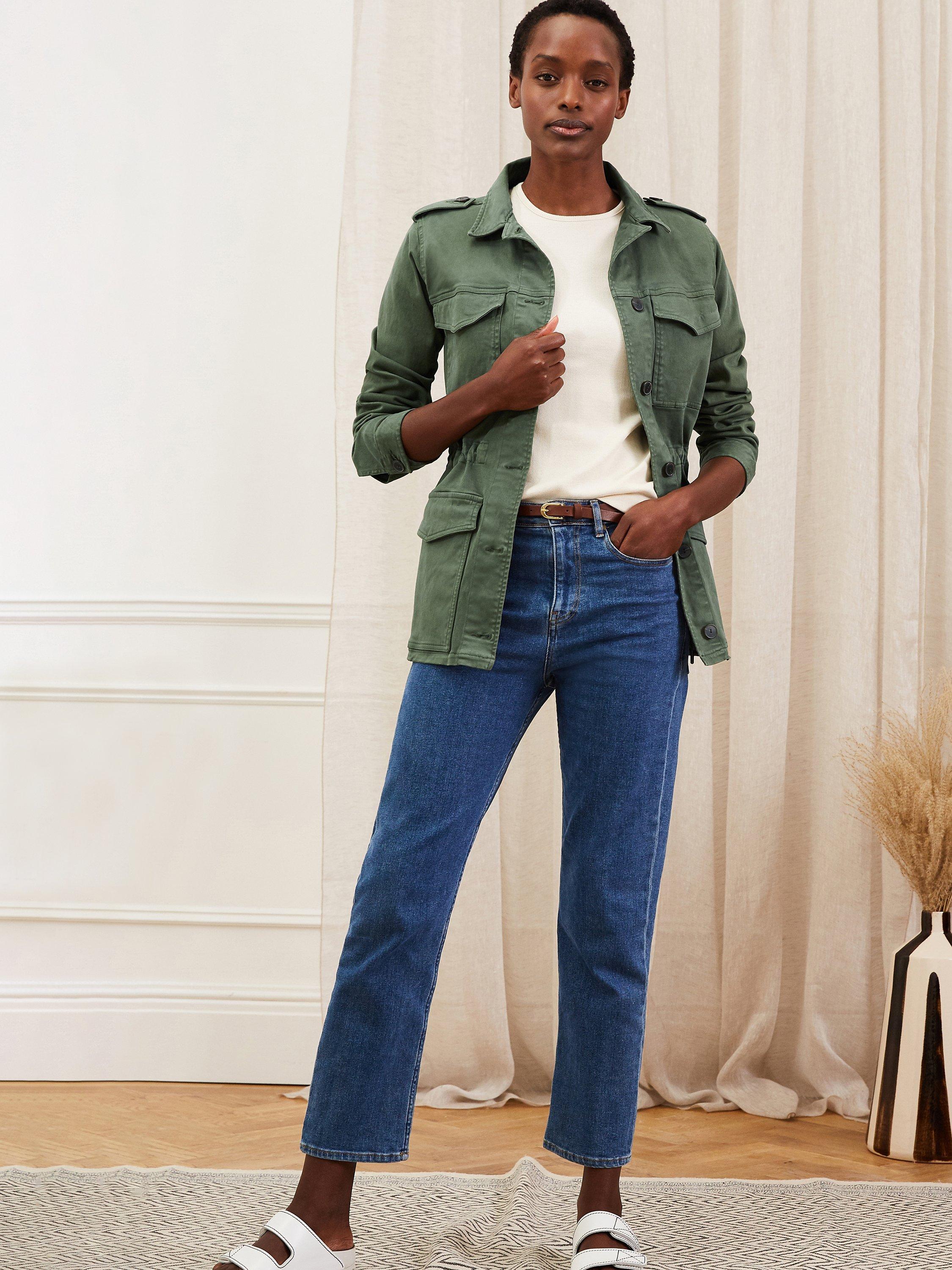 Product image 1 of 3, which shows Baukjen The Girlfriend Jeans, Washed Blue, 6