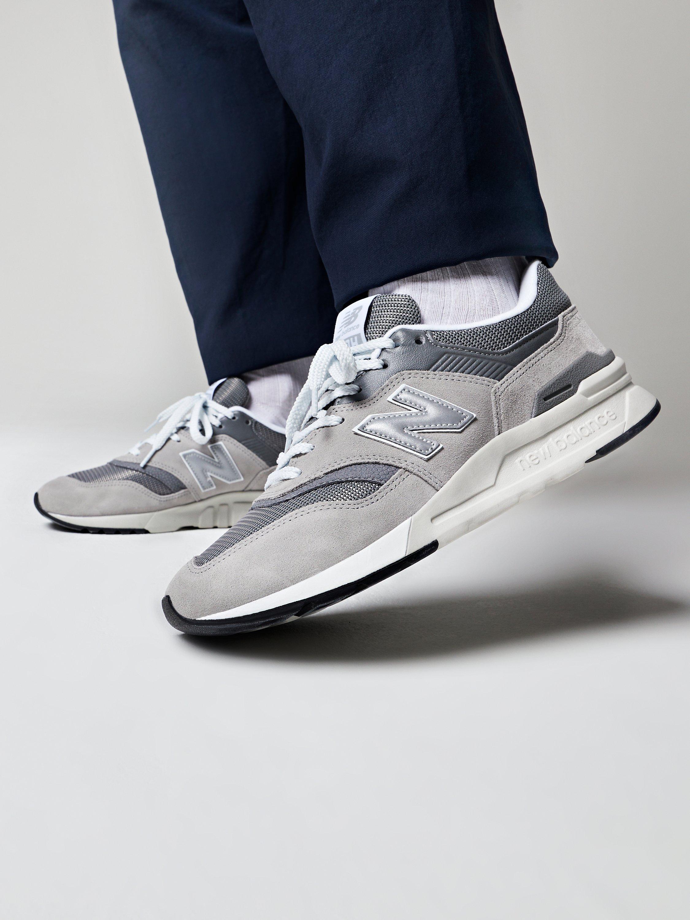 New Balance 997H Men s Suede Trainers Grey