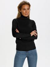 Black Jumpers