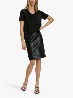 Soaked In Luxury Columbine Oversized T-Shirt, Black