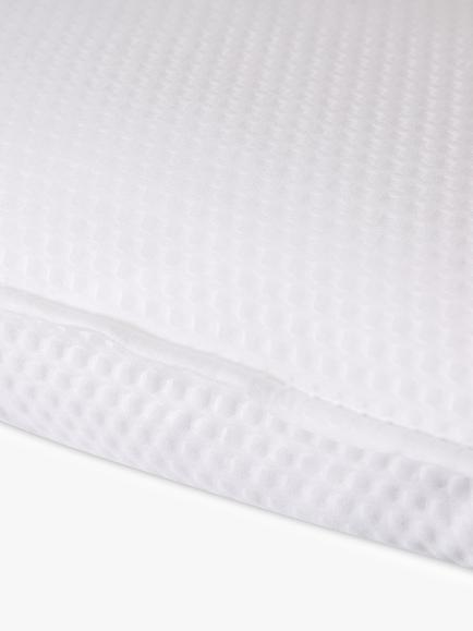 The Fine Bedding Company Breathe Duvet, 10.5 Tog - view 2, White