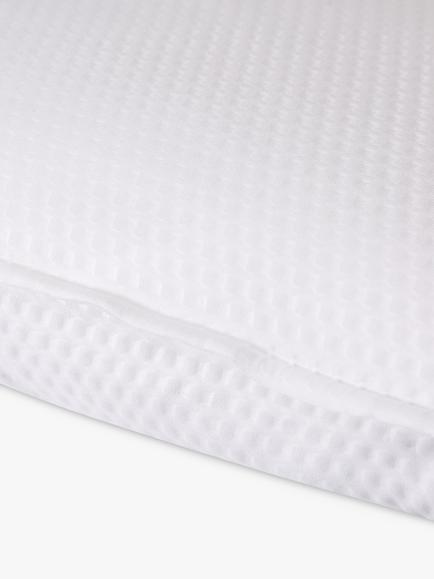 The Fine Bedding Company Breathe Duvet, 13.5 Tog - view 2, White