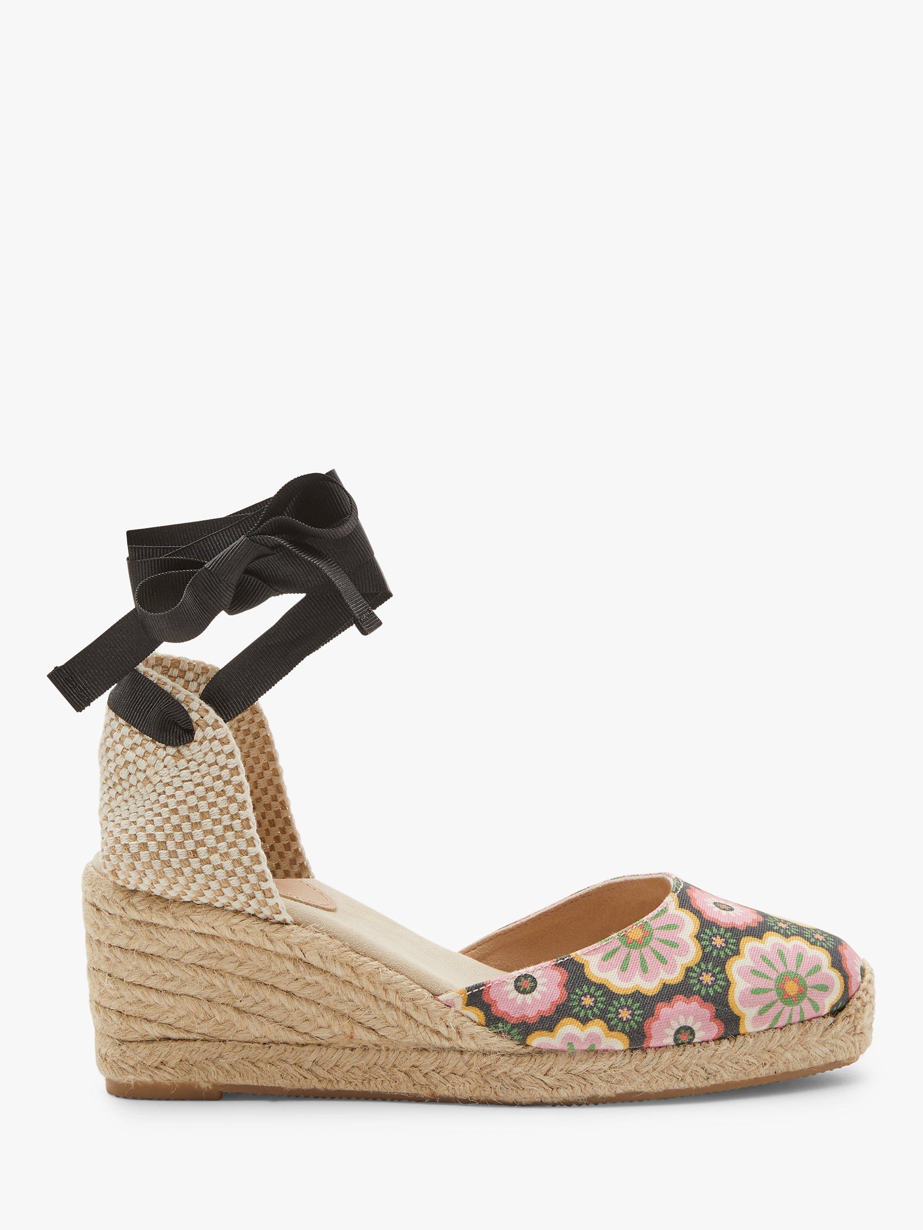 Boden Cassie Wedge Heel Espadrille Sandals, Black, Opulent Daisy