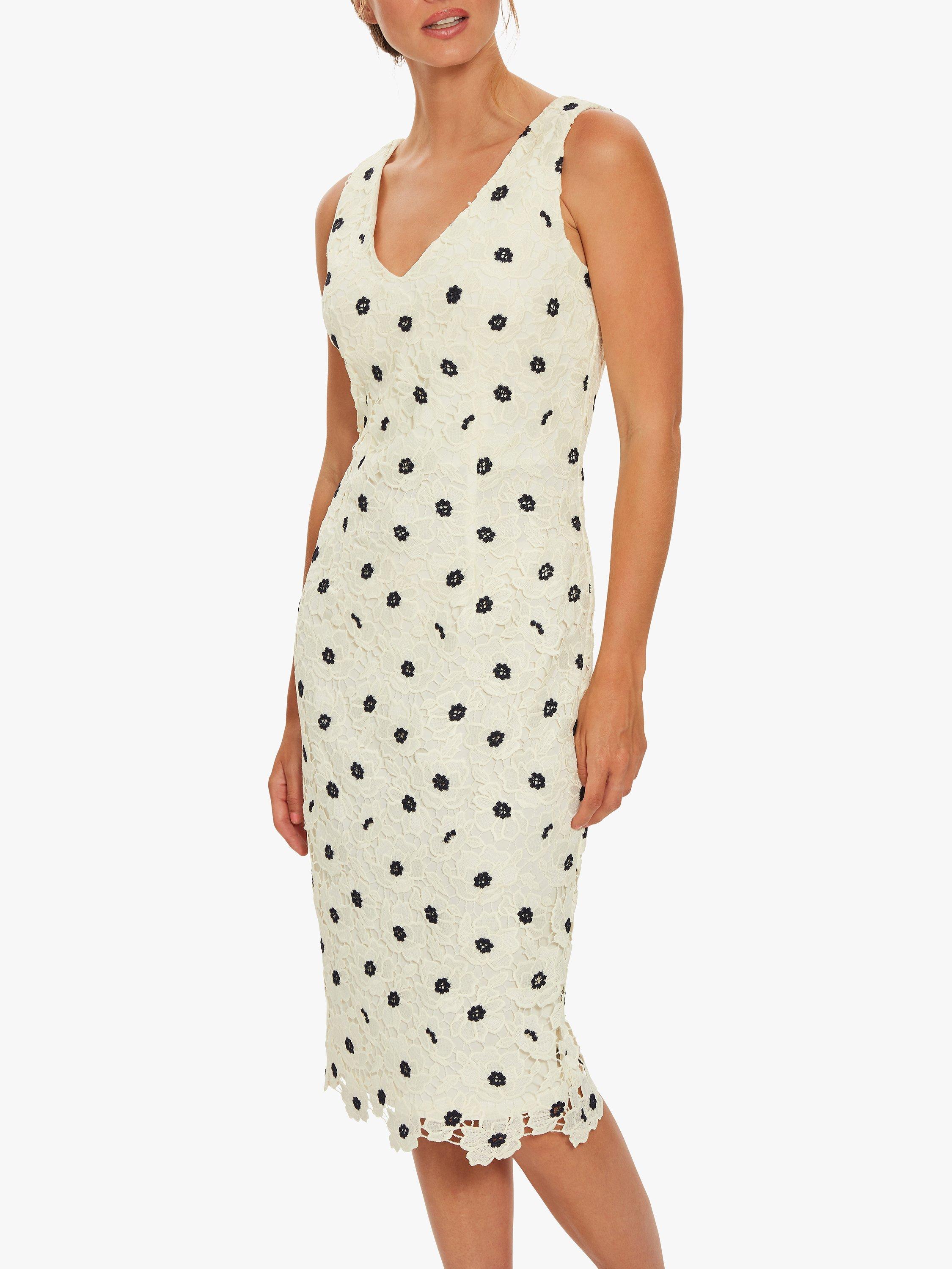 Gina Bacconi Lennika Floral Embroidered Dress