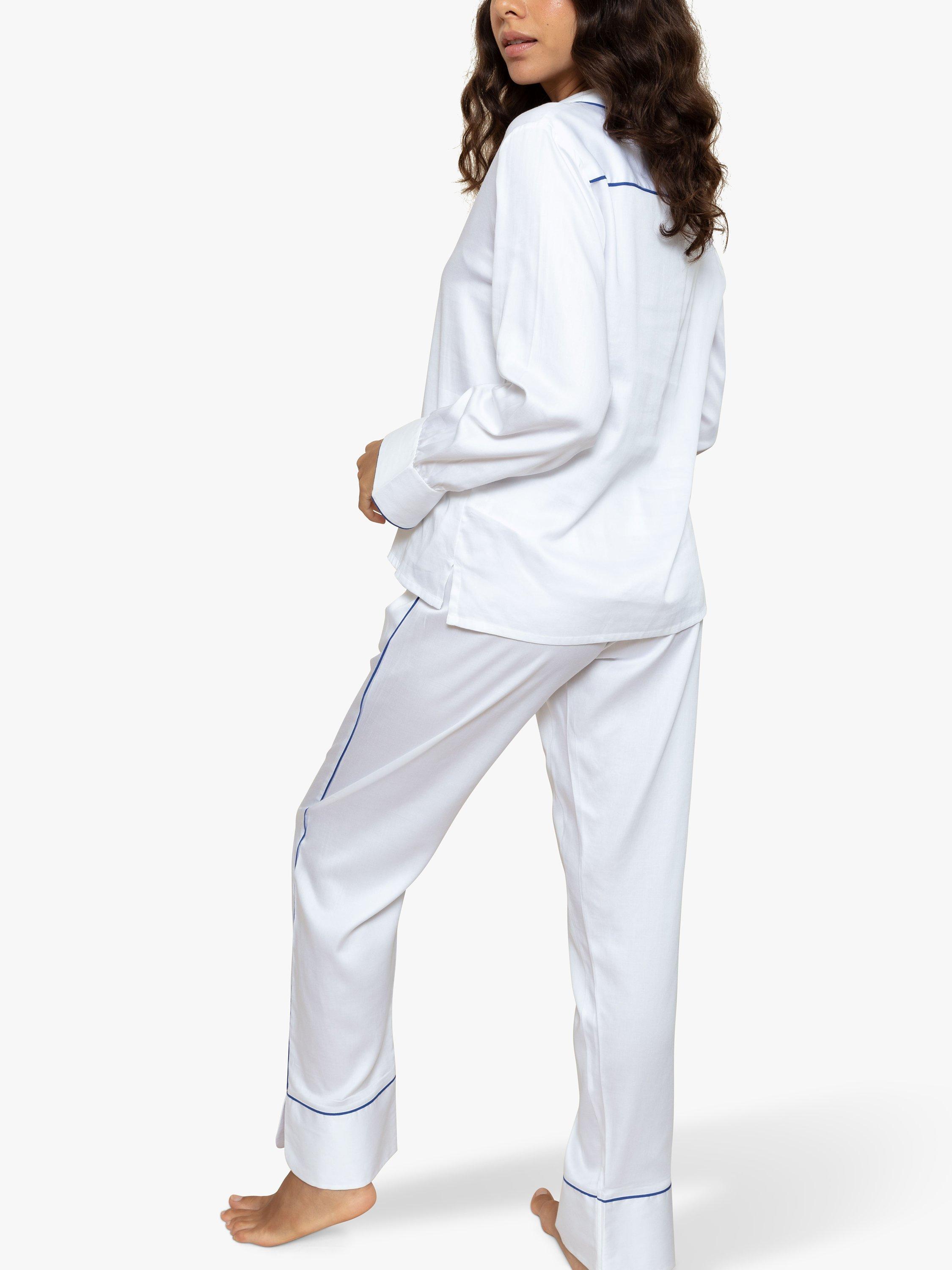 Product image 2 of 4, which shows Fable & Eve Hampstead Pyjama Set, White, 8