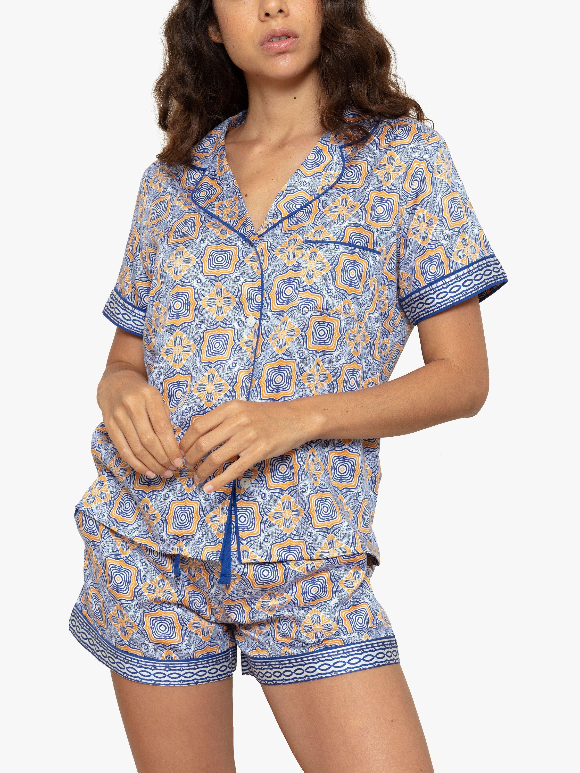 Product image 1 of 3, which shows Fable & Eve Hampstead Geo Shortie Pyjama Set, Multi, 8