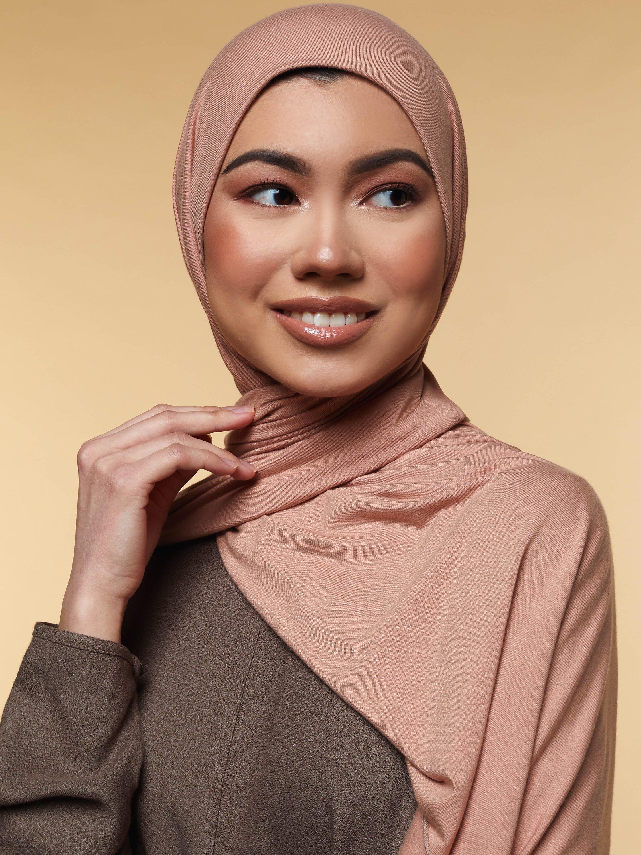 Product image 1 of 2, which shows Aab Premium Jersey Hijab, Dusty Pink, One Size