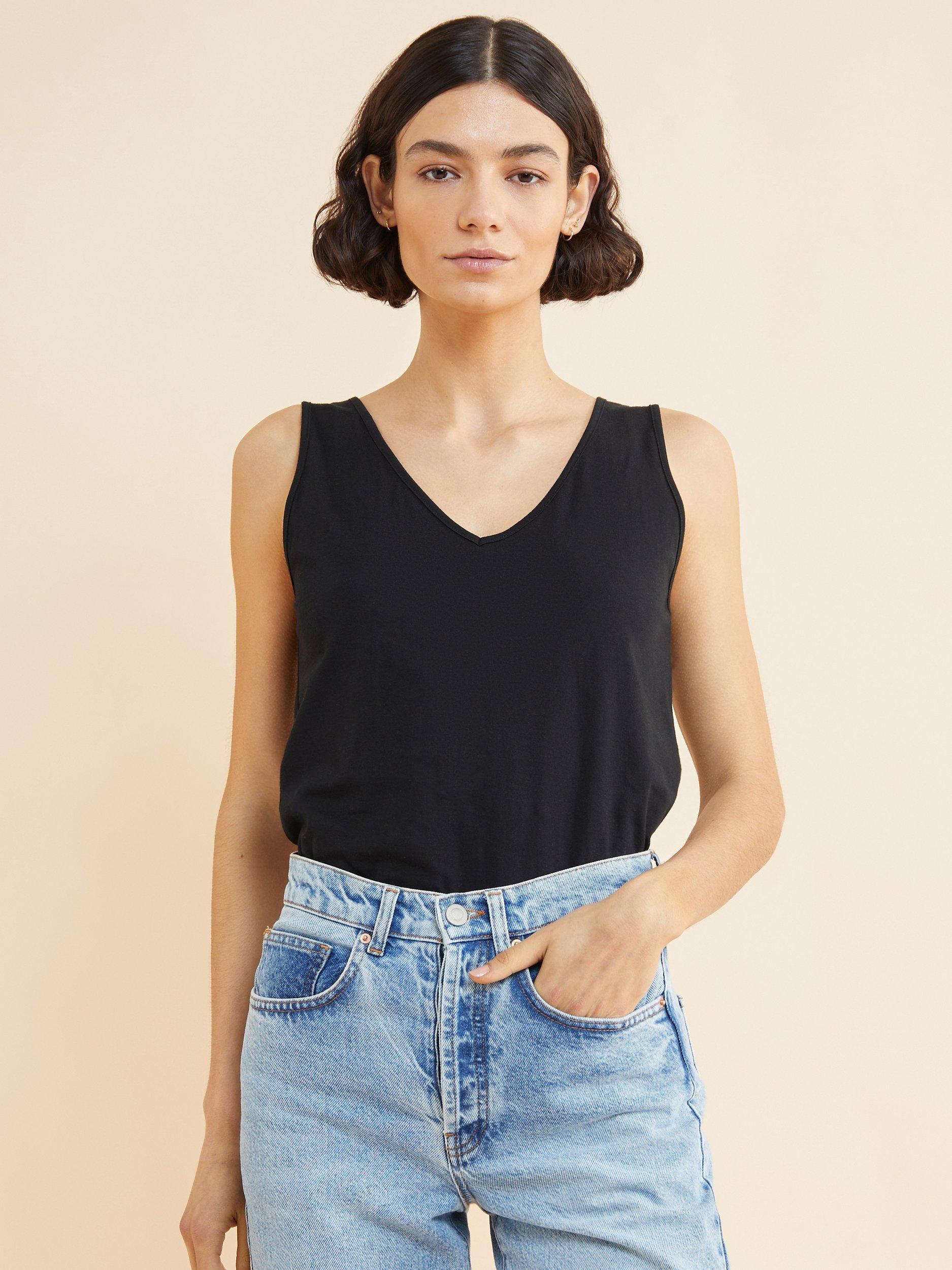 Albaray V Neck Vest, Black