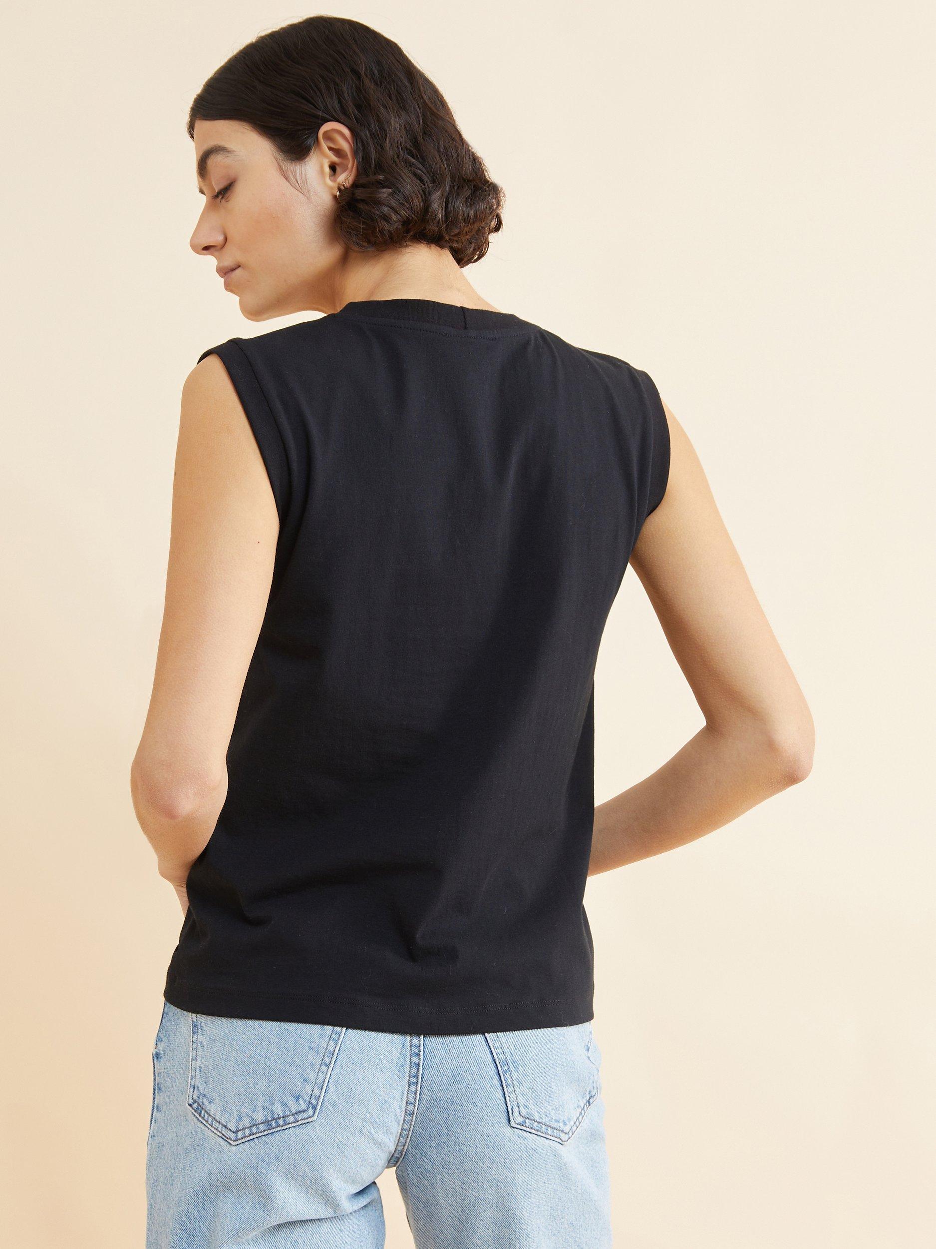 Product image 2 of 4, which shows Albaray Classic Crew Neck Tank Top, Black, 8