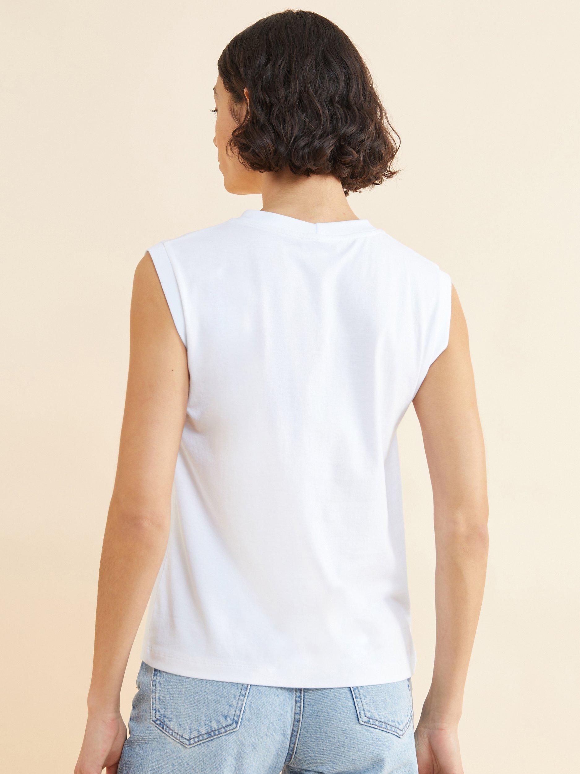Product image 2 of 4, which shows Albaray Classic Crew Neck Tank Top, White, 8