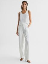 Reiss White
