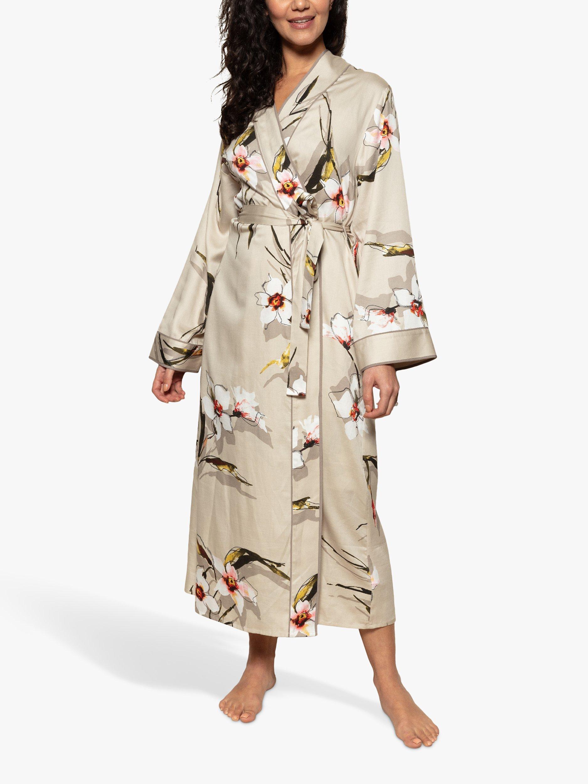 Fable & Eve Carnaby Dressing Gown, Beige, 8