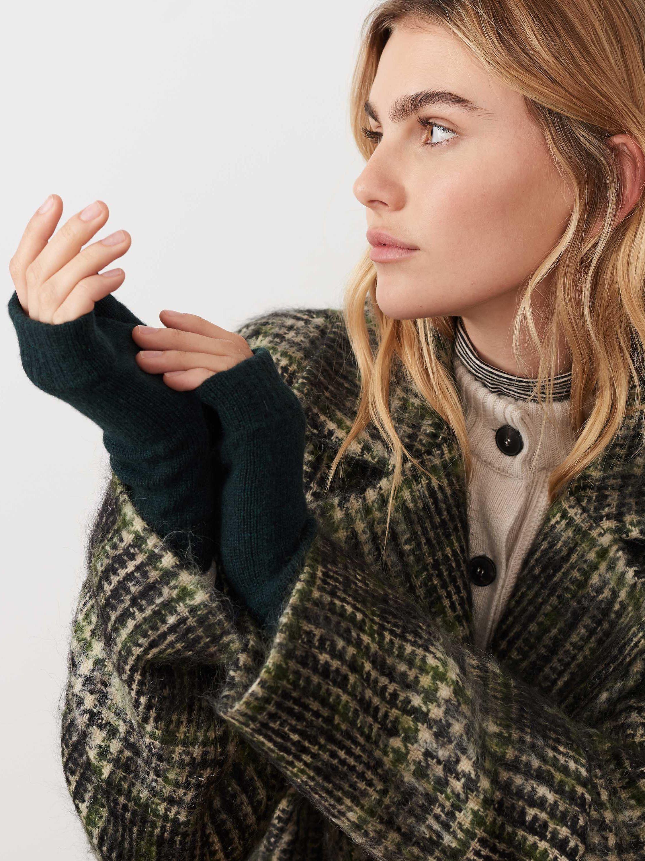 Brora Cashmere Wristwarmers, Pine, One Size