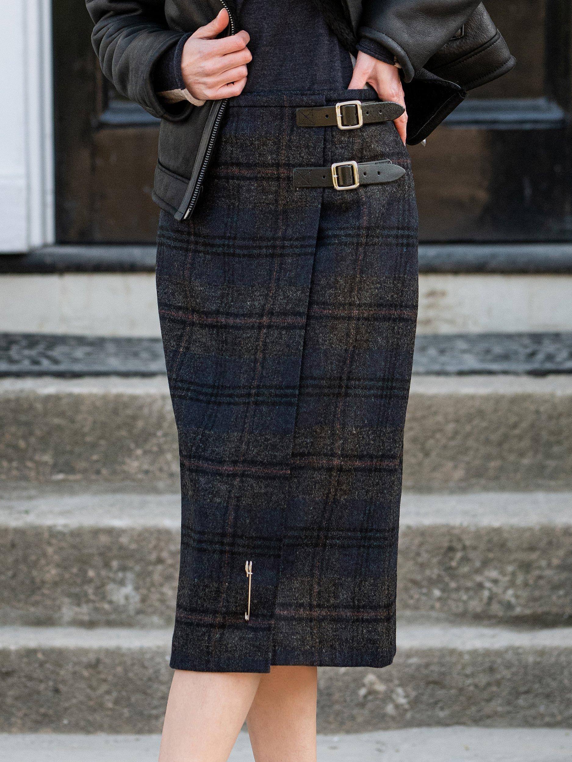 Celtic & Co. Celt Midi Kilt, Navy Charcoal Tartan