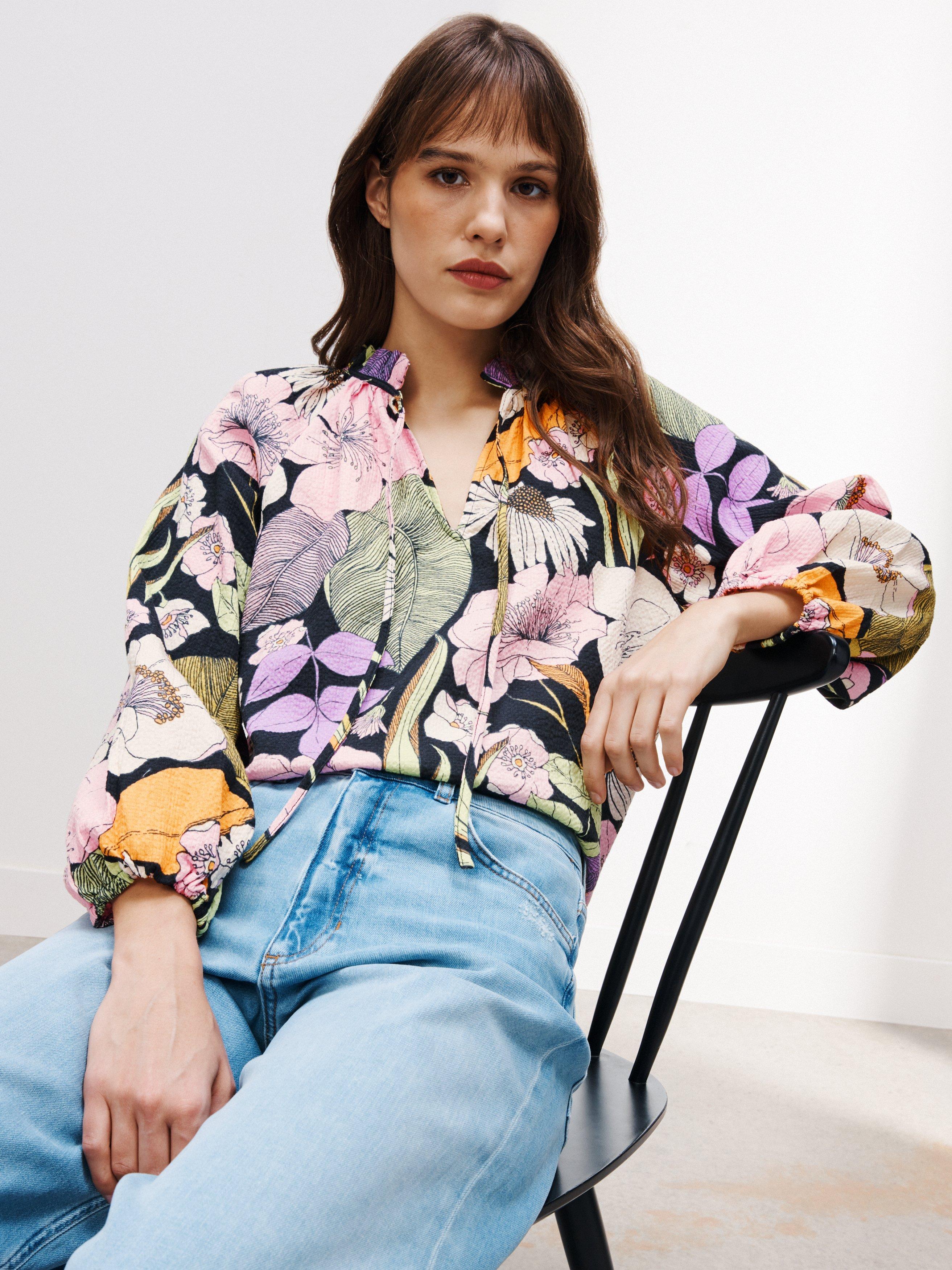 AND/OR Darwin Bloom Blouse, Black/Multi