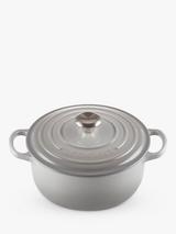 Le Creuset Signature Cast Iron Round Casserole