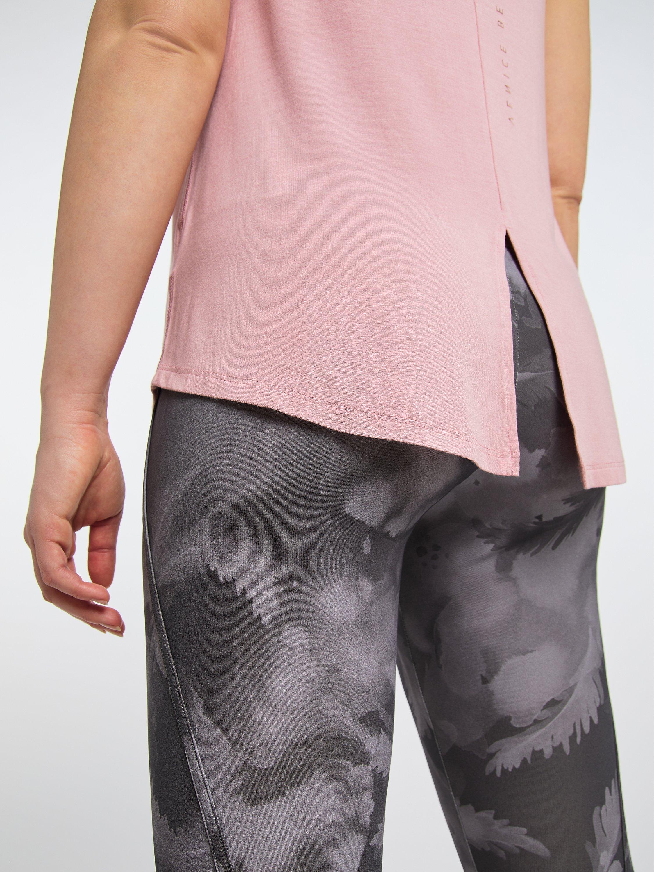 Product image 7 of 7, which shows Venice Beach Dhira Gym Vest, Rose, L