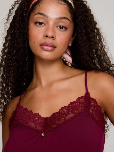 Pretty You London Lace Cami Short Pyjama Set - view 2, Bordeaux