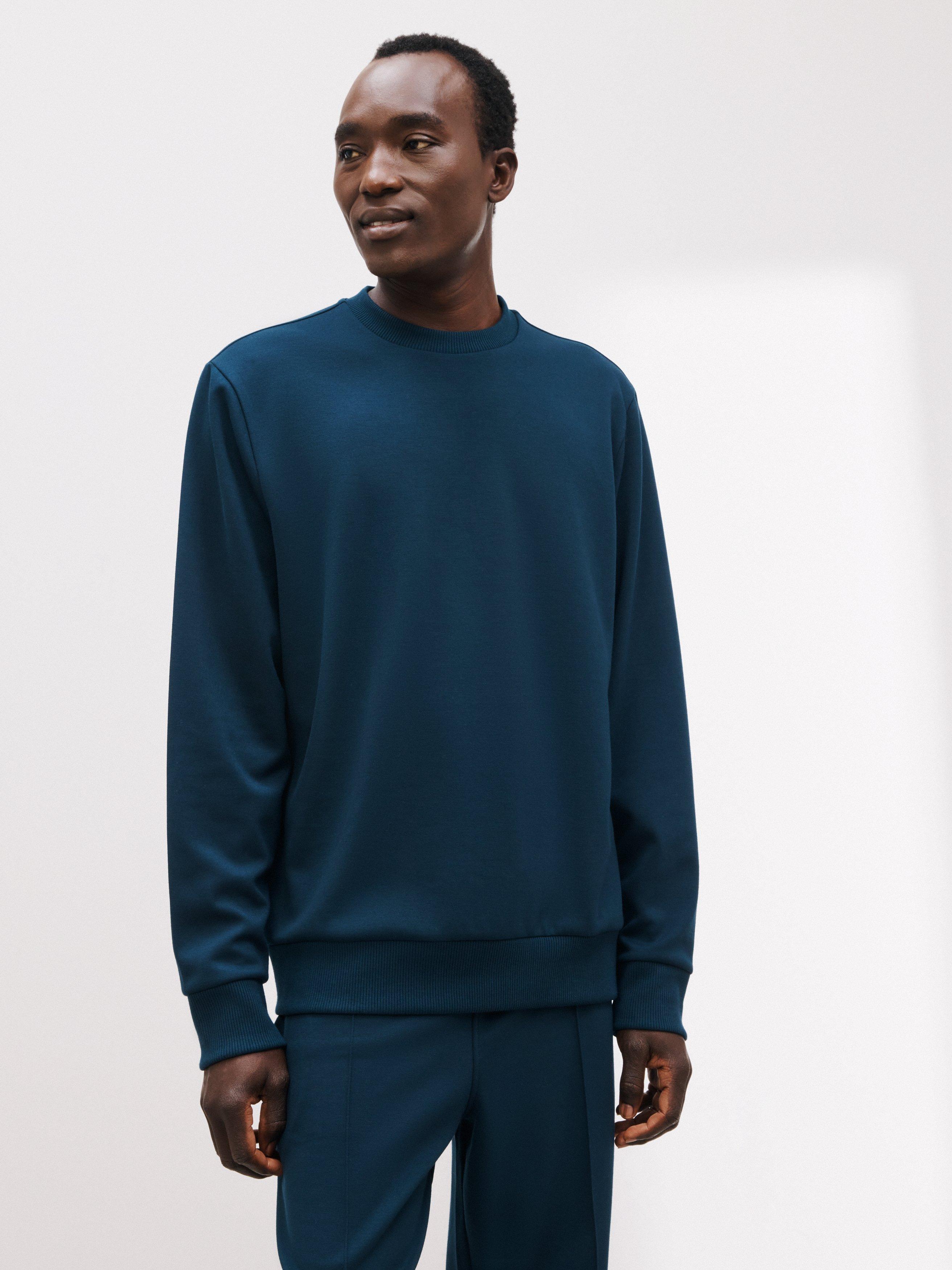 Kin Premium Tech Crew Sweatshirt, Carbon