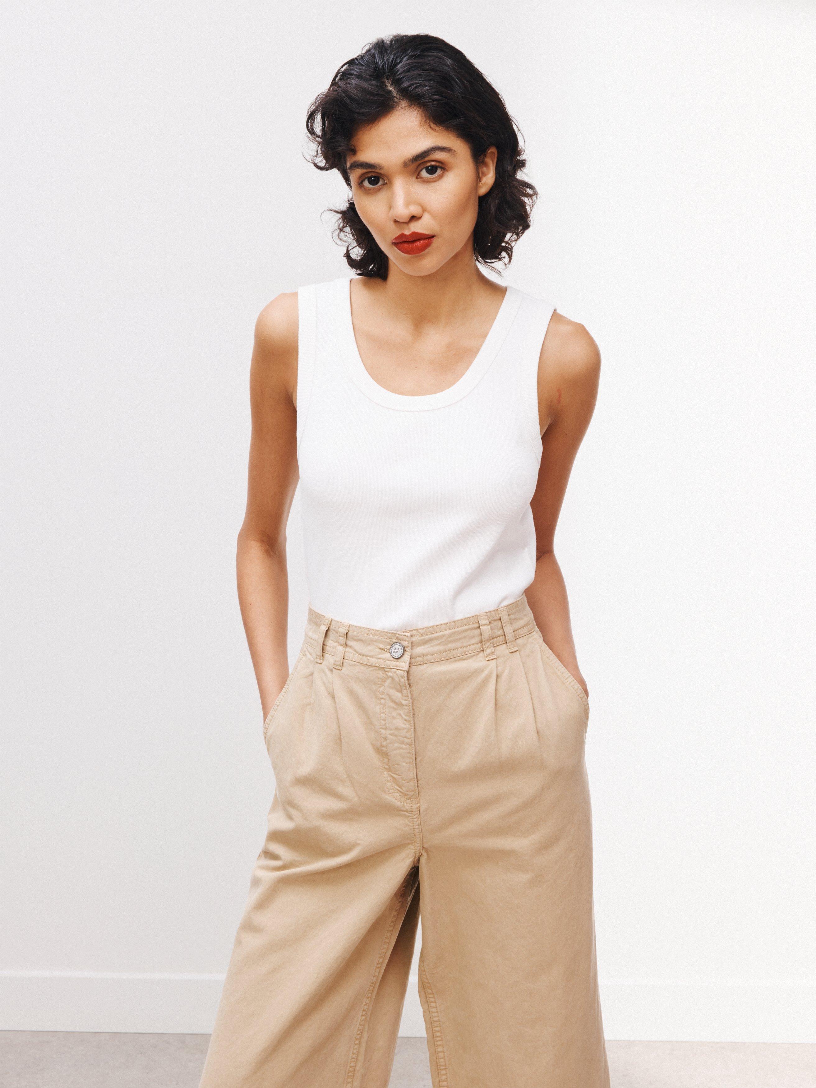 AND/OR Willa Ribbed Vest Top, White, 20