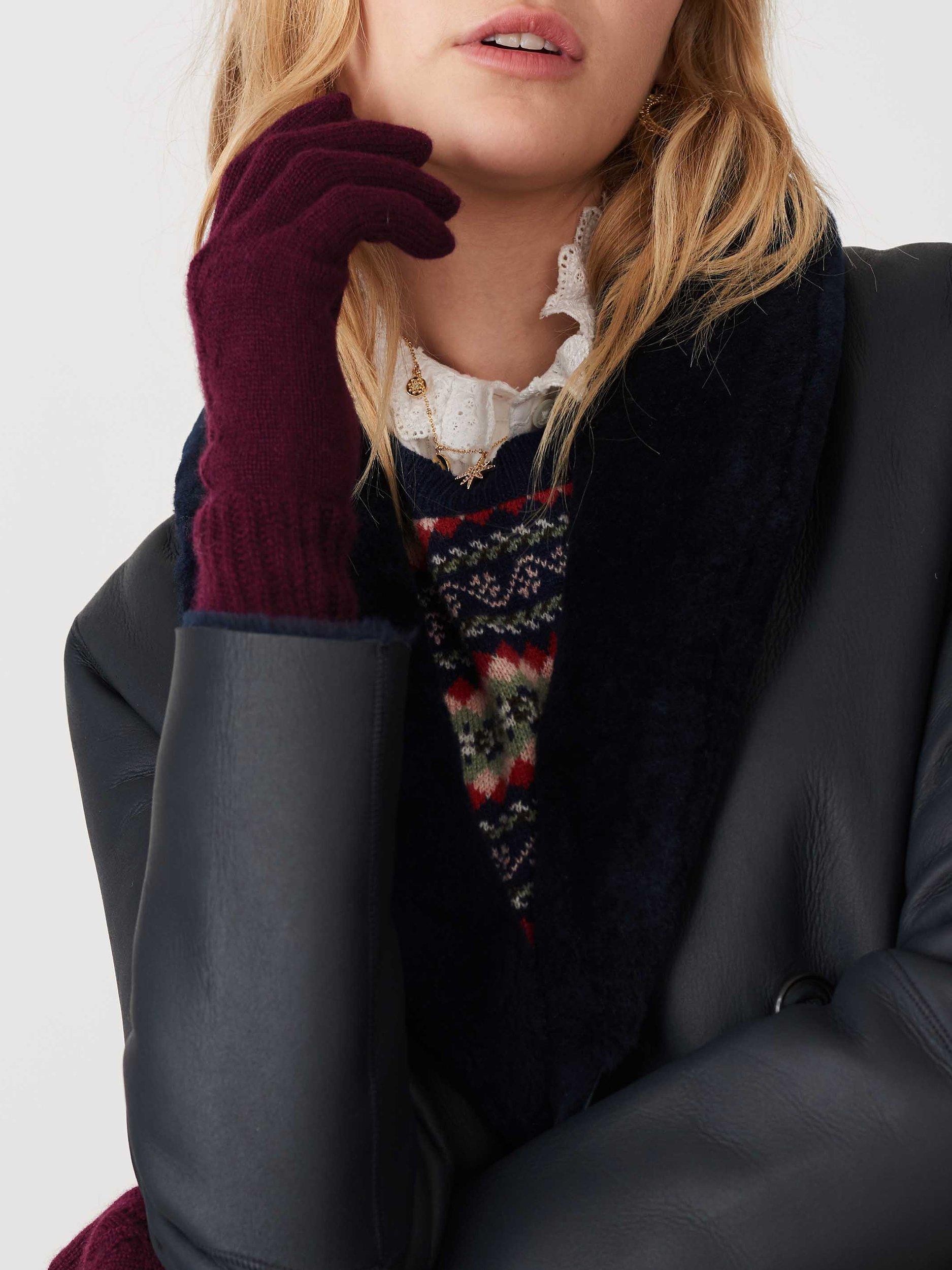 Brora Cashmere Pointelle Gloves, Berry, One Size