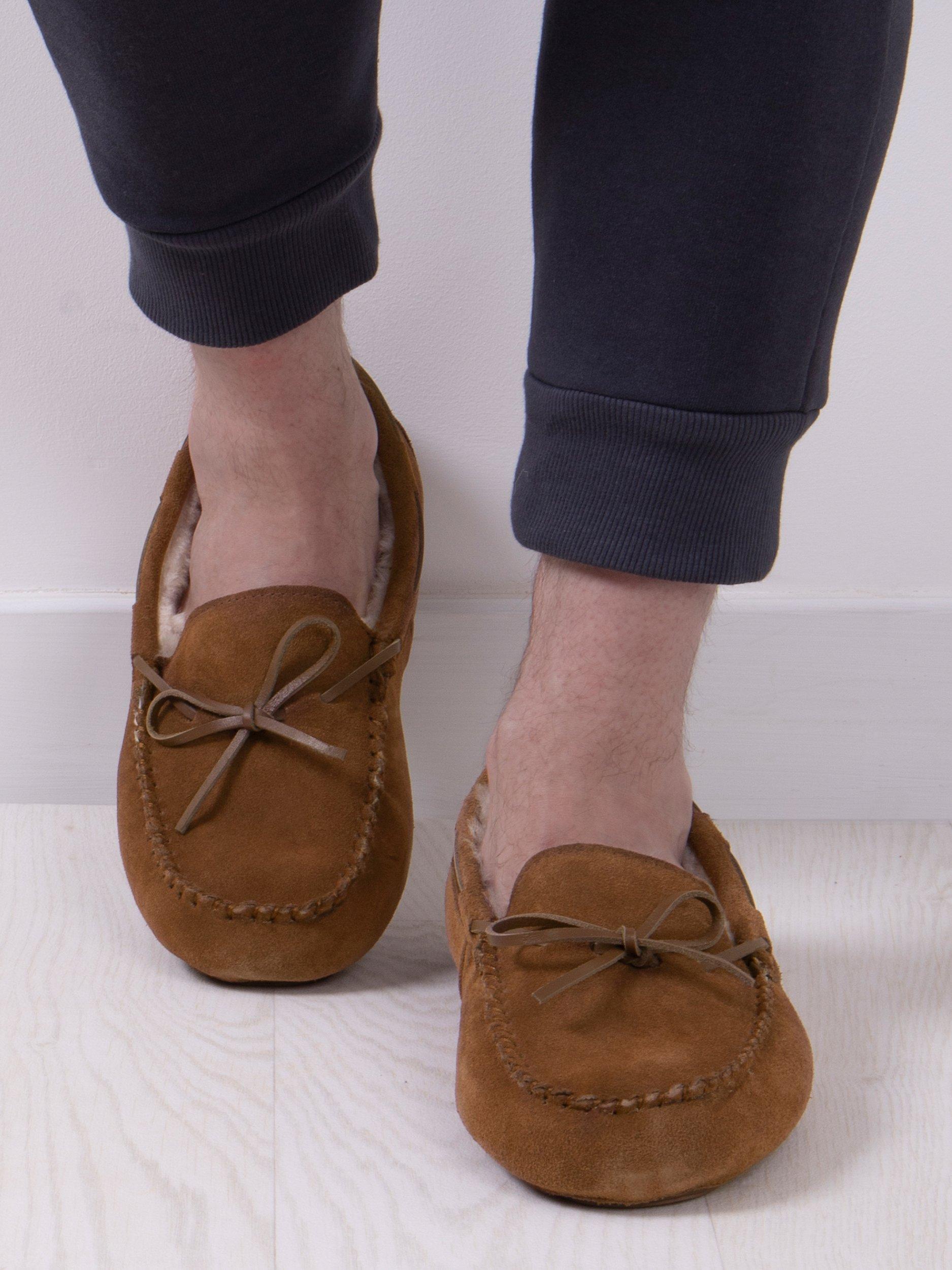Product image 1 of 6, which shows Just Sheepskin Torrington Sheepskin Slippers, Chestnut, 7