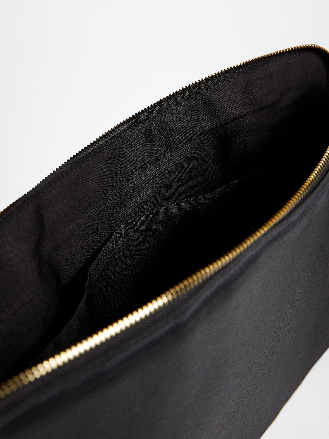 Product image 3 of 4, which shows Mango Tere Padded Laptop Case, Black, Black