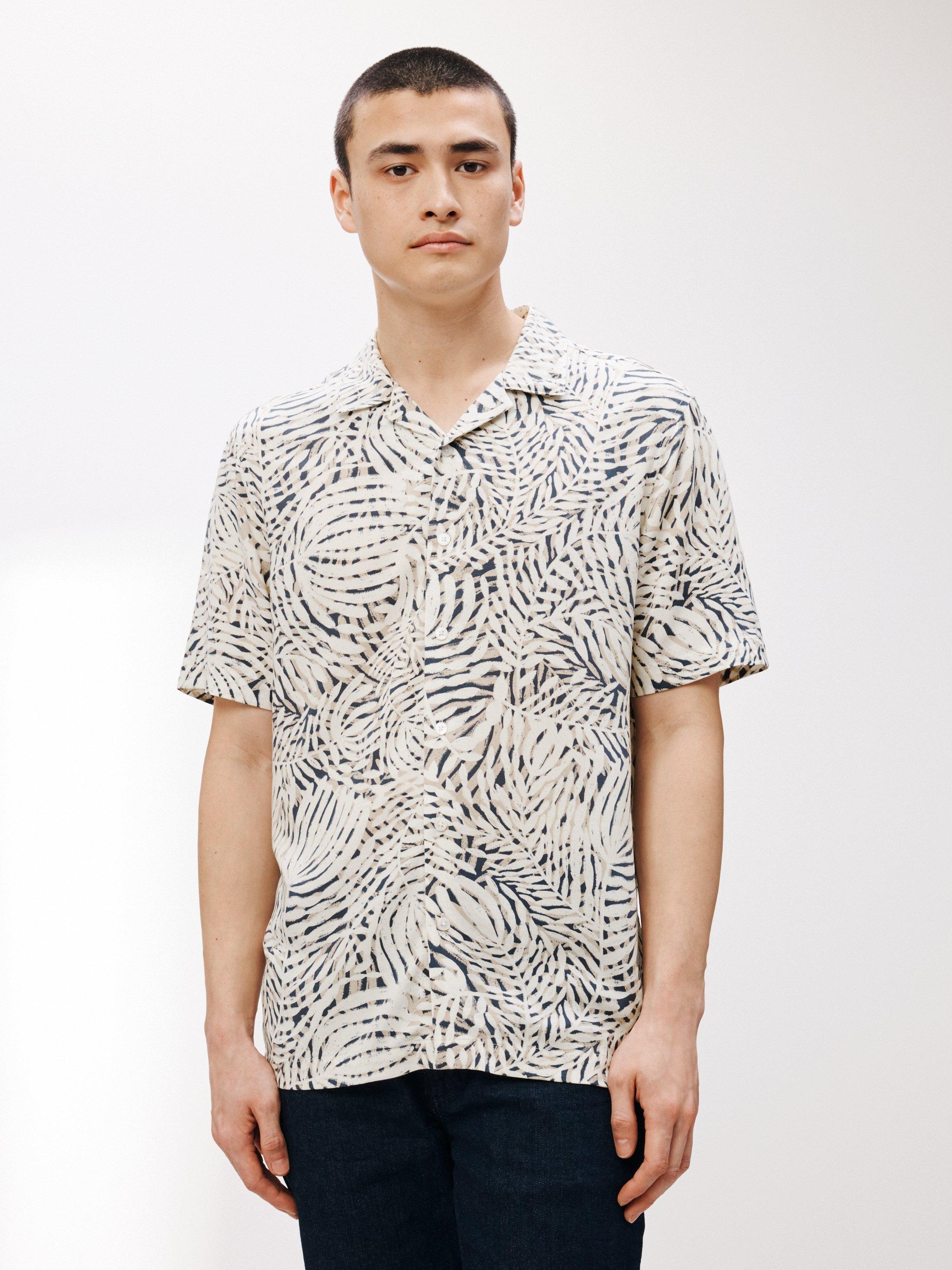 Kin Fern Print Revere Collar Short Sleeve Shirt, Feather Gray