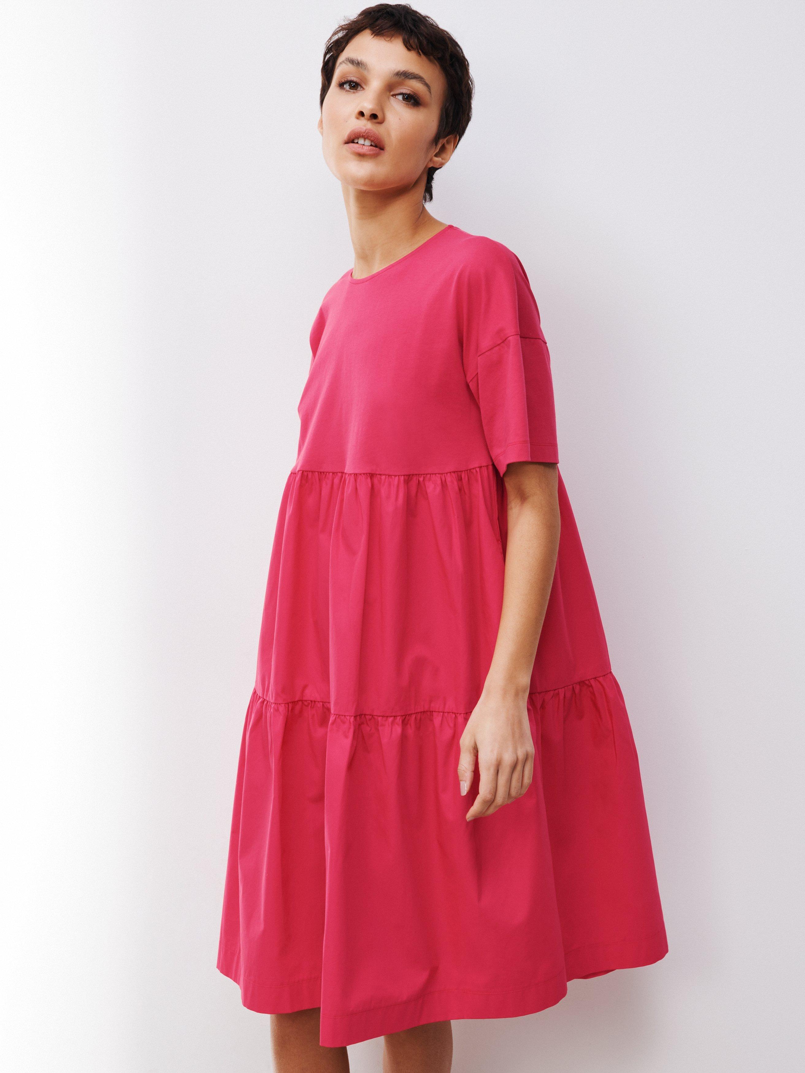 Kin Plain Jersey Tiered Dress, Jazzy