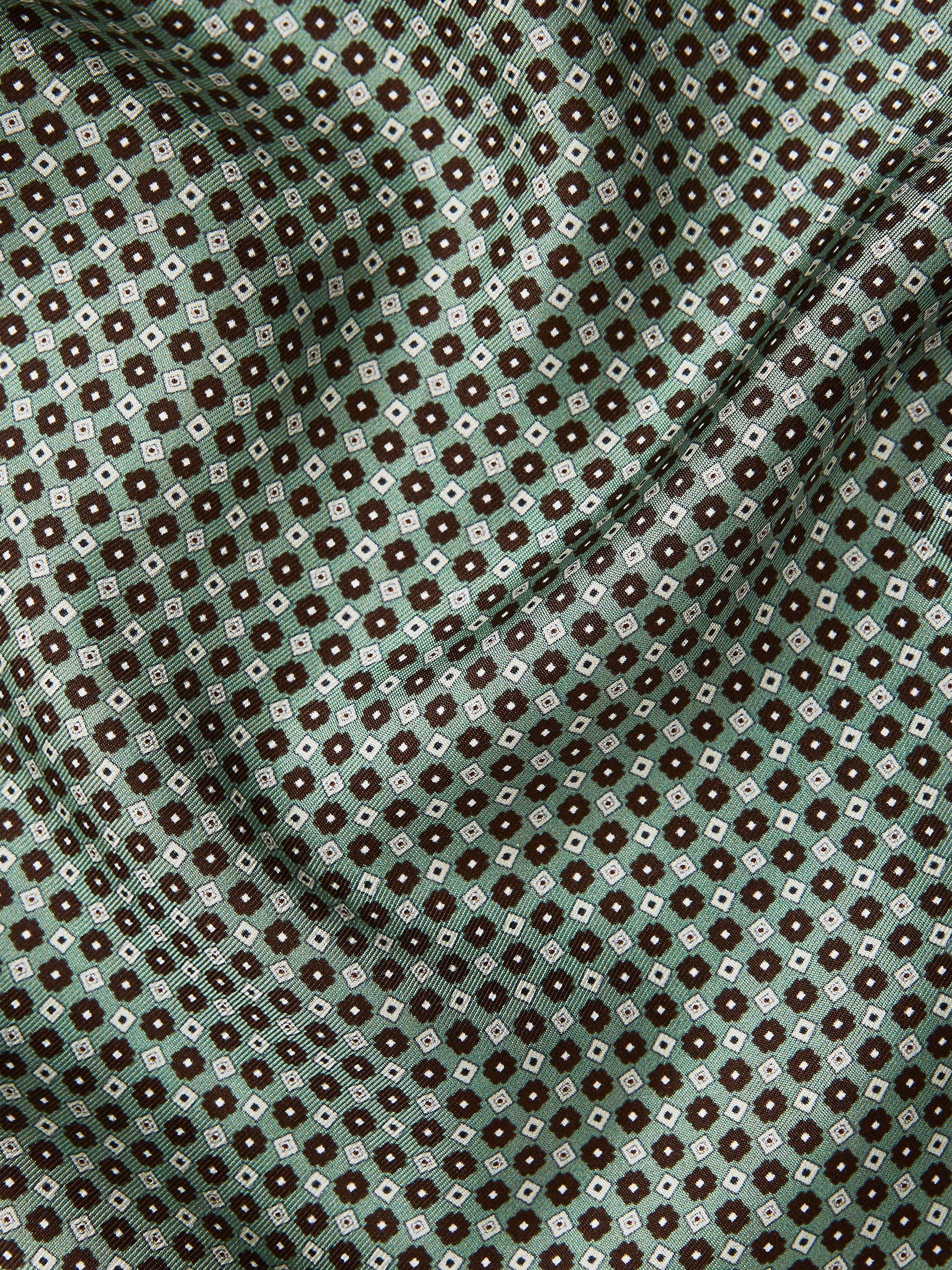 Product image 2 of 5, which shows Reiss Bampton Silk Pocket Square, Light Green