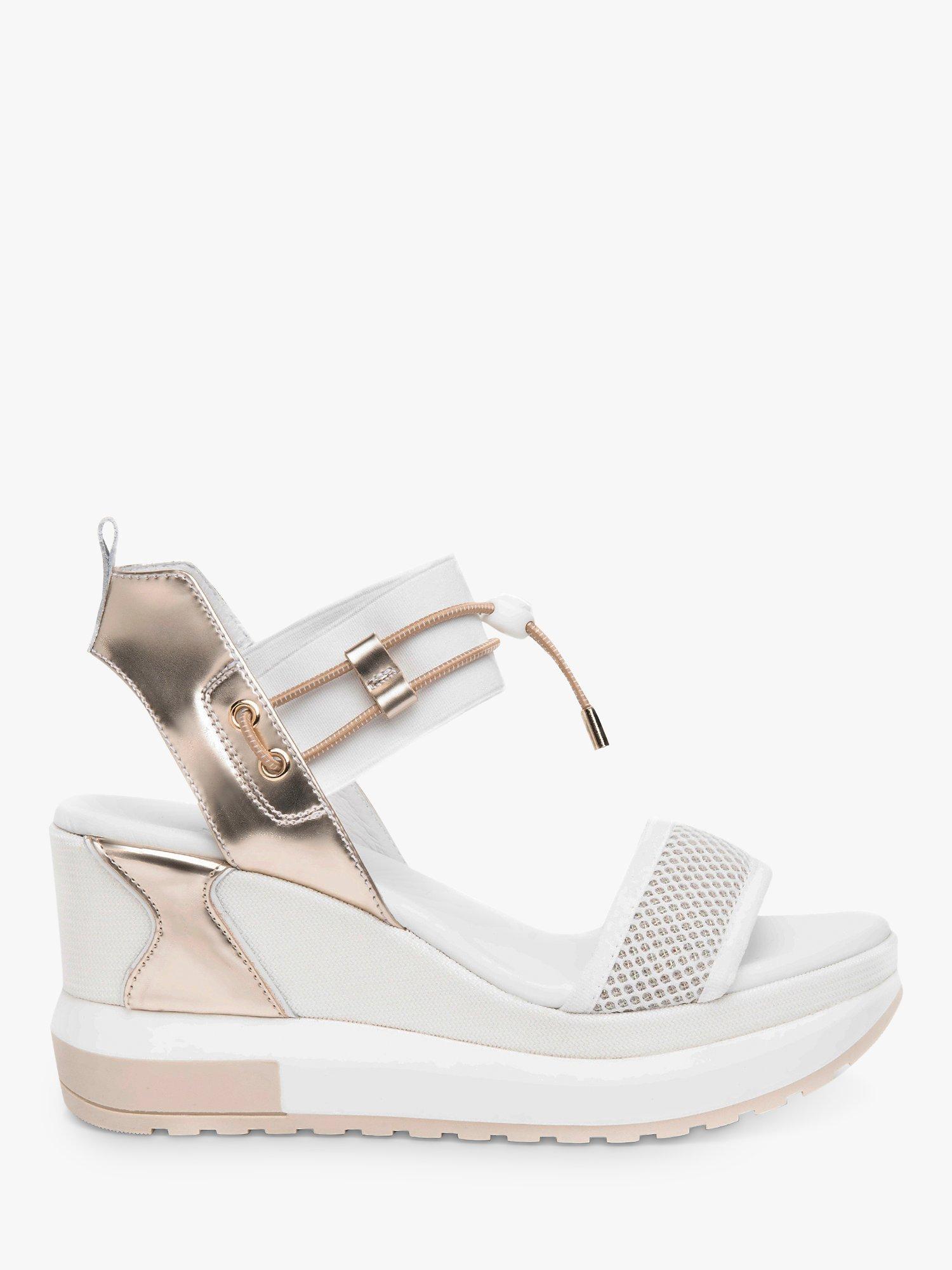 Black and white wedge sandals online