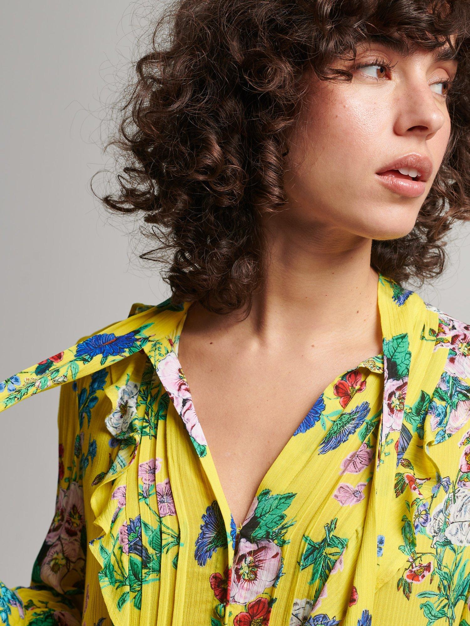 Product image 3 of 6, which shows Superdry Studios Floral Dress, Floral Yellow, 6