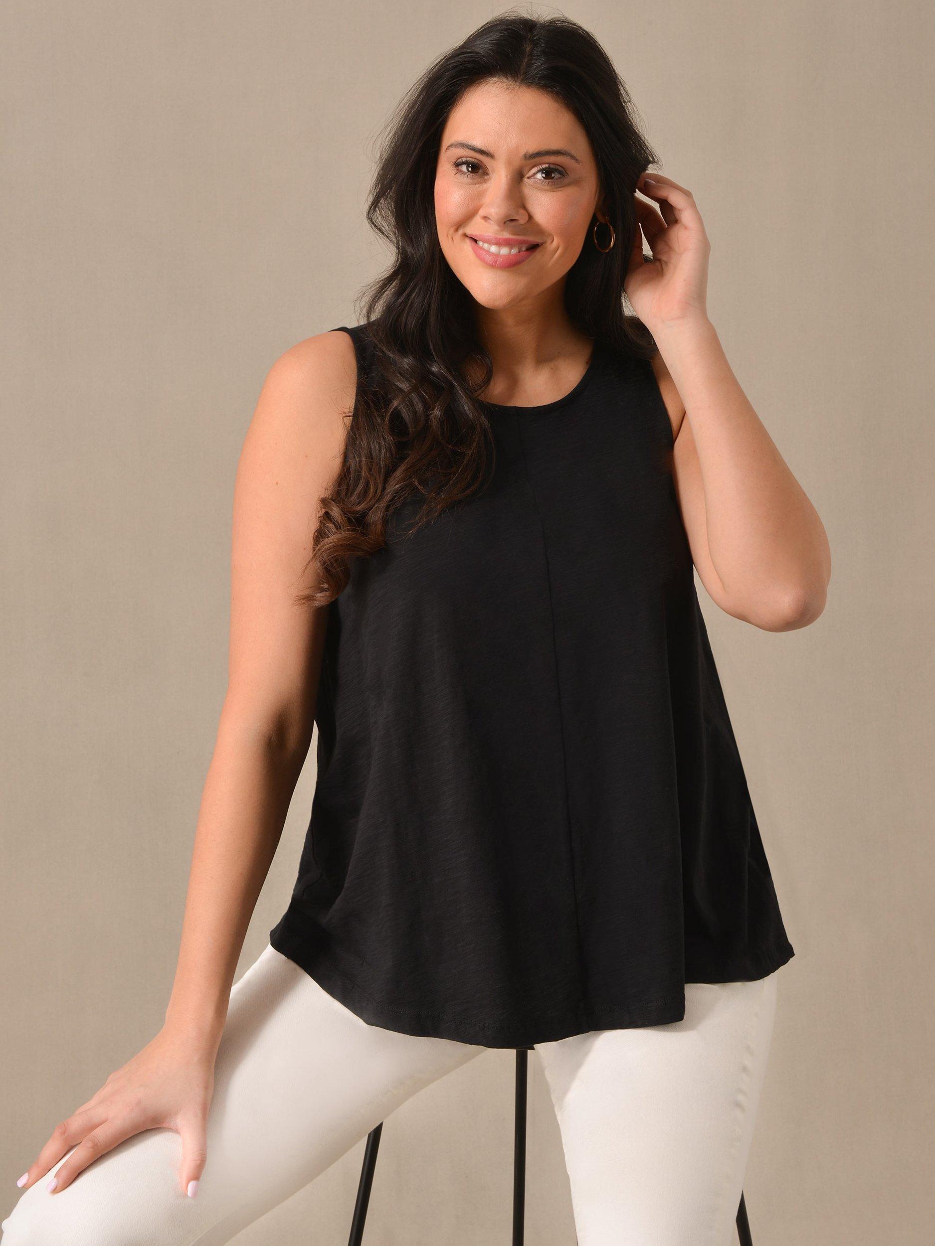 Live Unlimited Curve Textured Round Neck Swing Vest