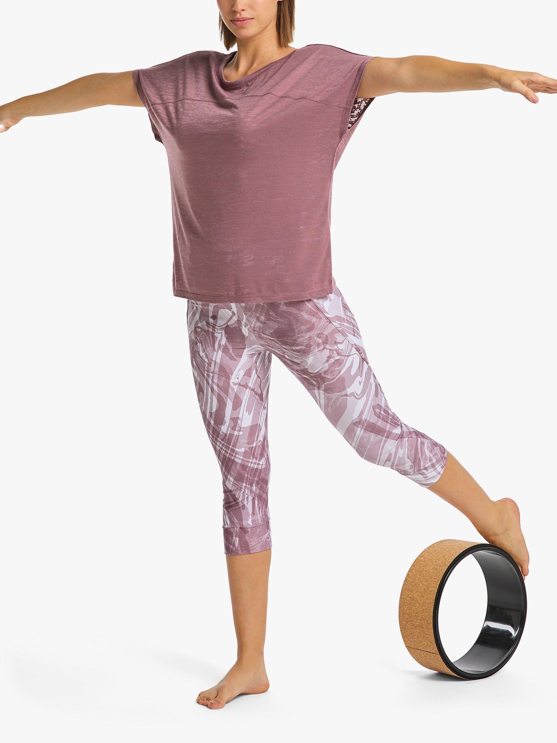 Product image 3 of 7, which shows Venice Beach Kayla T-Shirt, Mineral Red, M